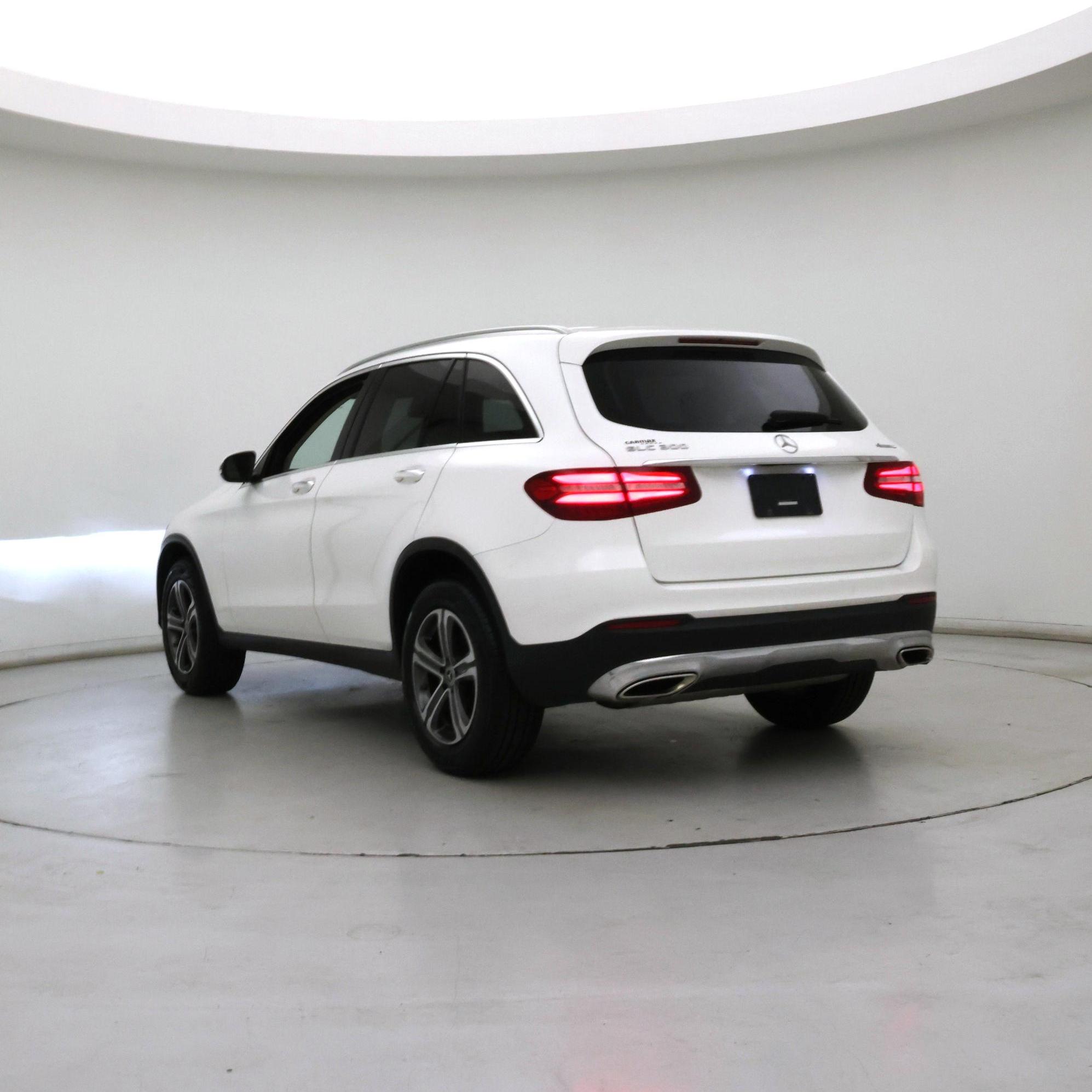 Thumbnail: 2019 Mercedes-Benz GLC - 2