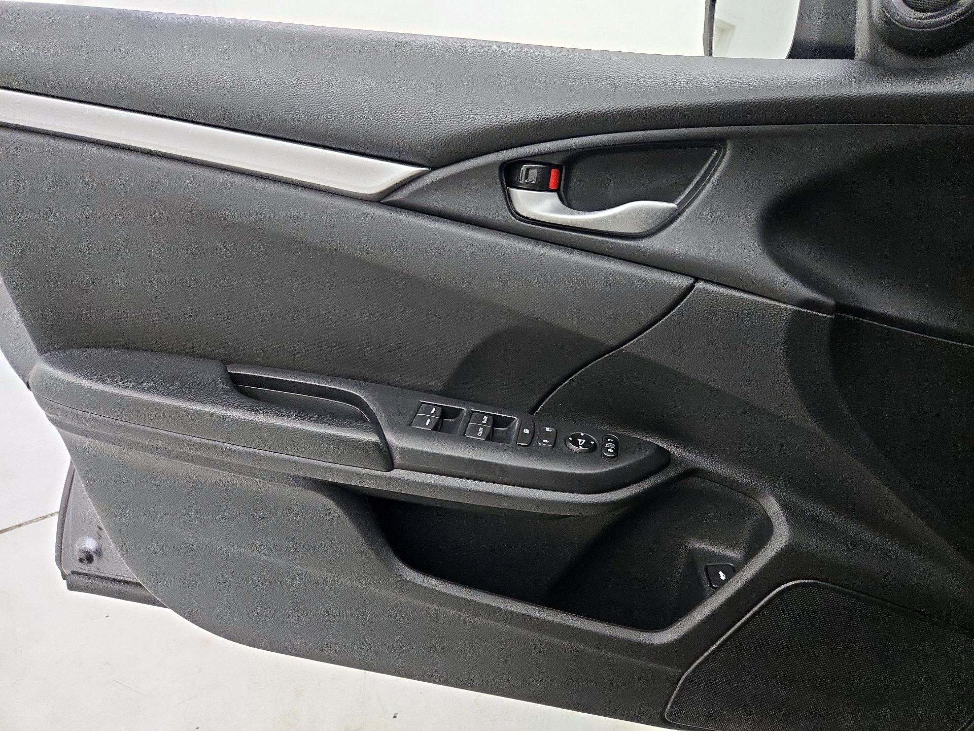 Thumbnail: 2021 Honda Civic - 12