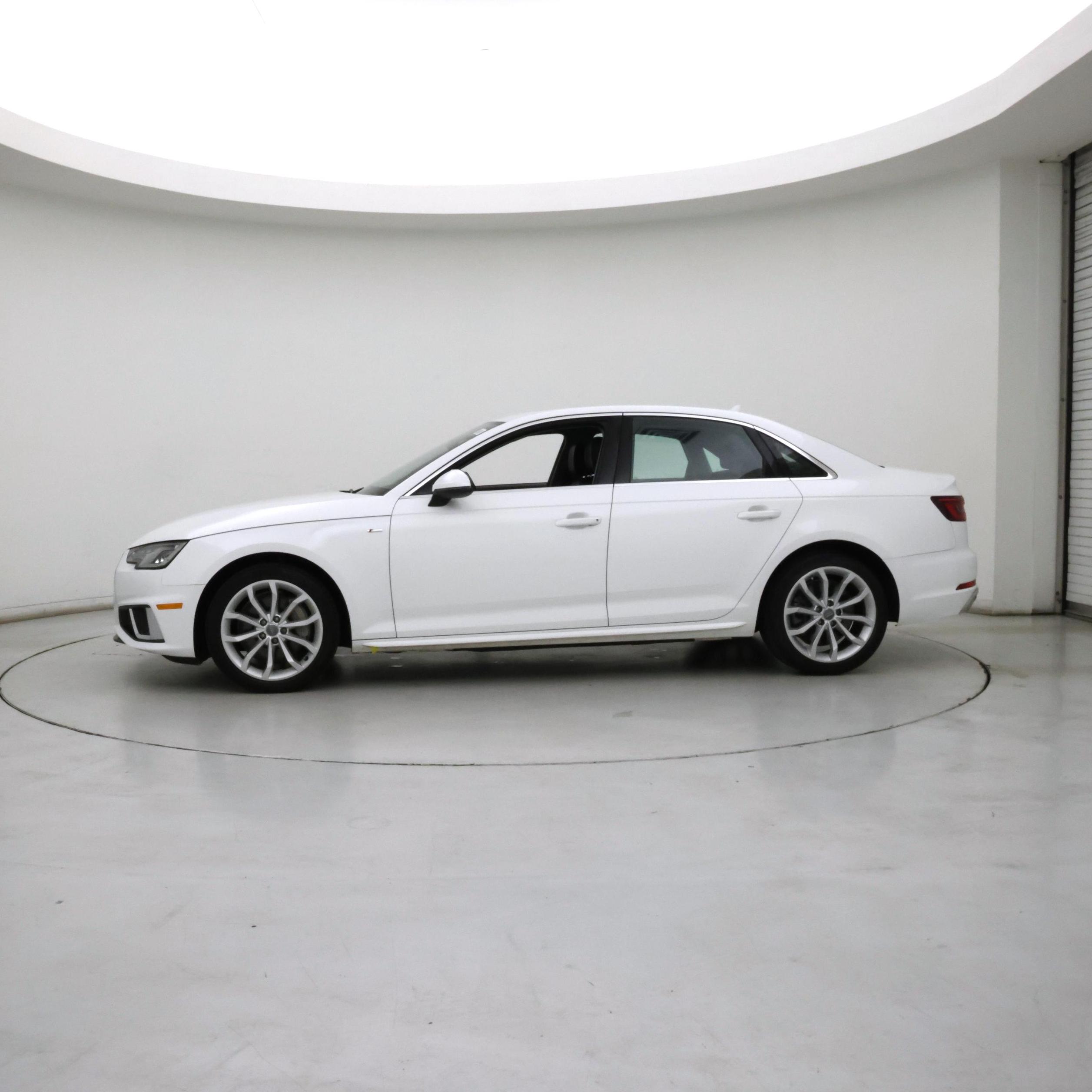 Thumbnail: 2019 Audi A4 - 3