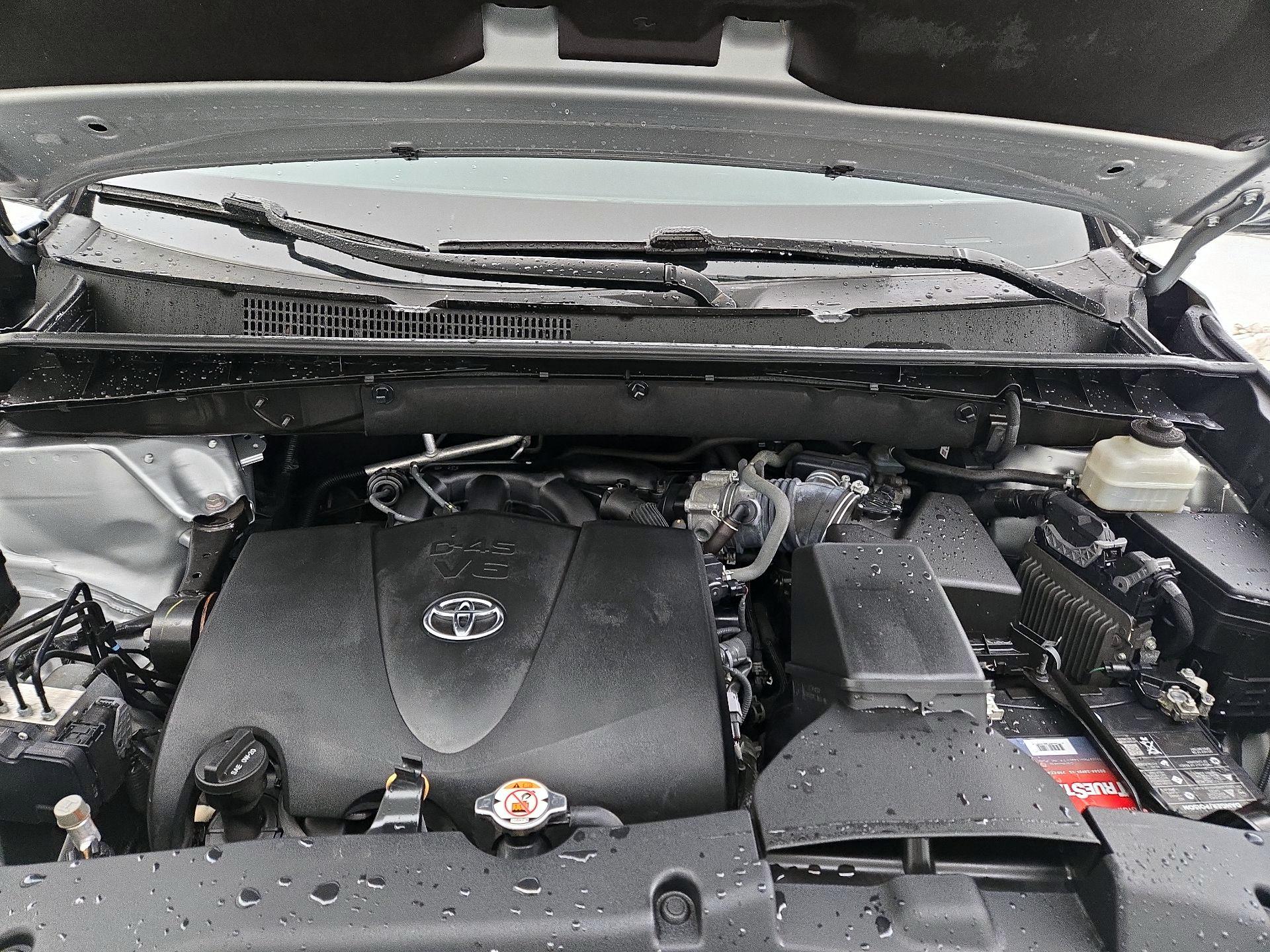 Thumbnail: 2019 Toyota Highlander - 20