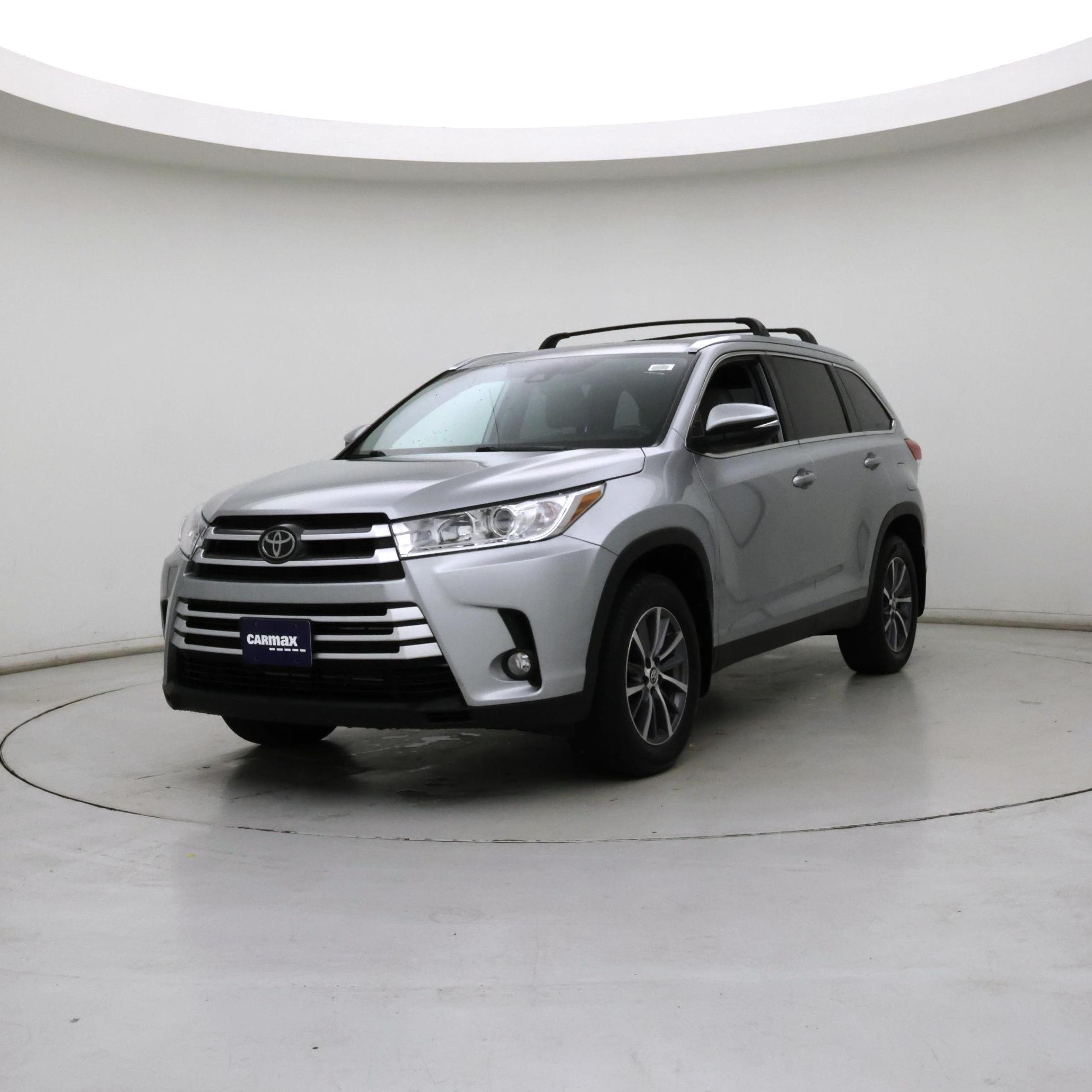 Thumbnail: 2019 Toyota Highlander - 4