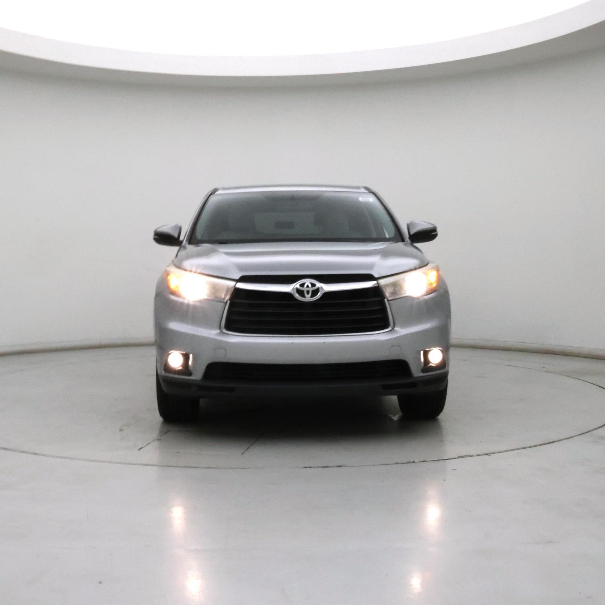 Thumbnail: 2015 Toyota Highlander - 5