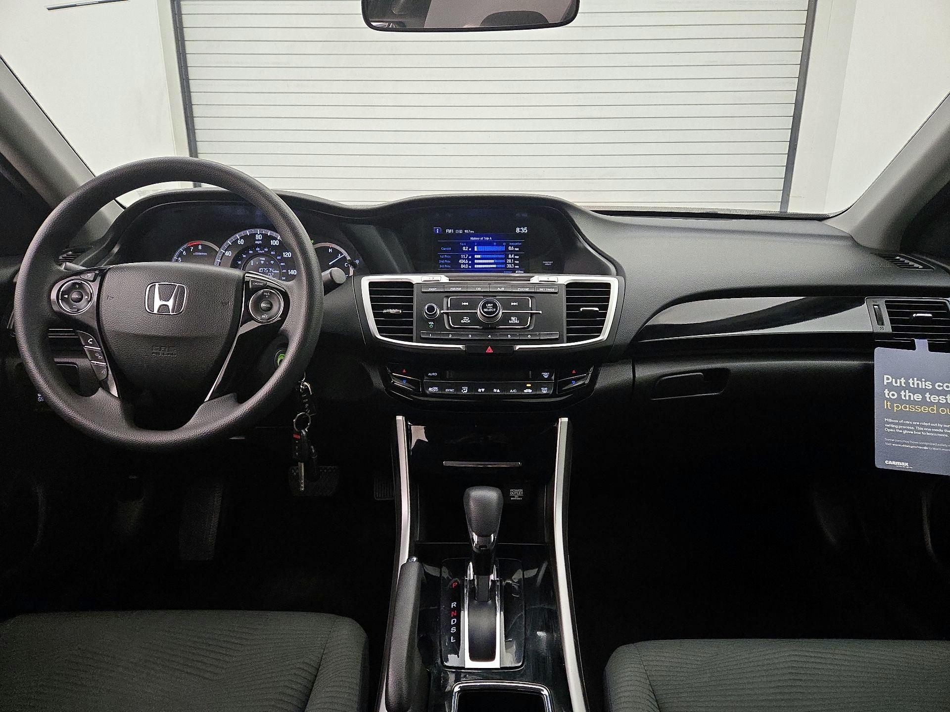 Thumbnail: 2017 Honda Accord - 9