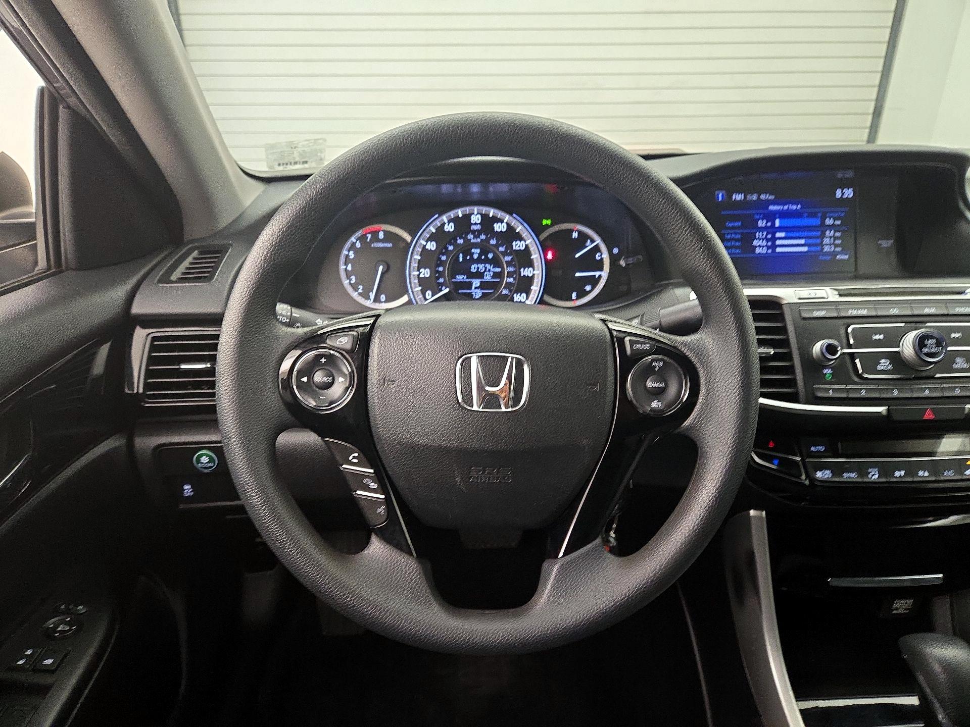 Thumbnail: 2017 Honda Accord - 10
