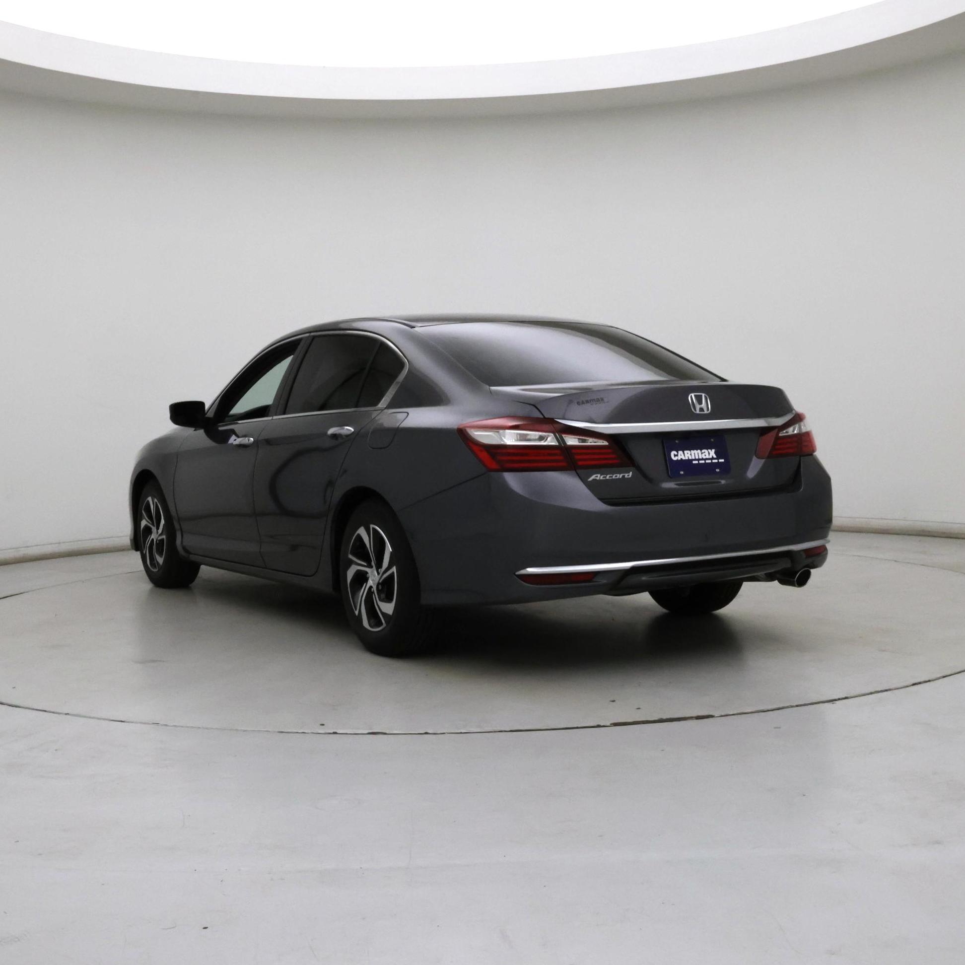 Thumbnail: 2017 Honda Accord - 2