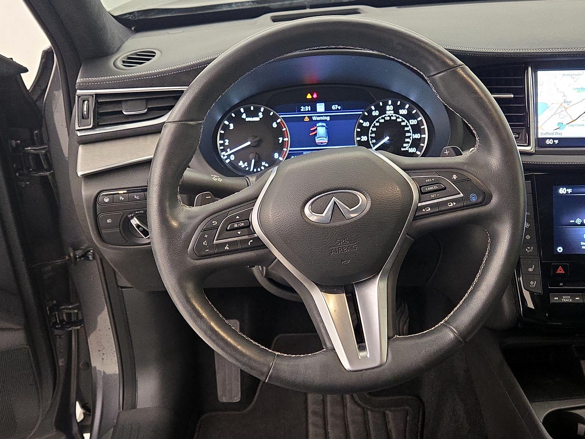 Thumbnail: 2023 INFINITI QX50 - 10