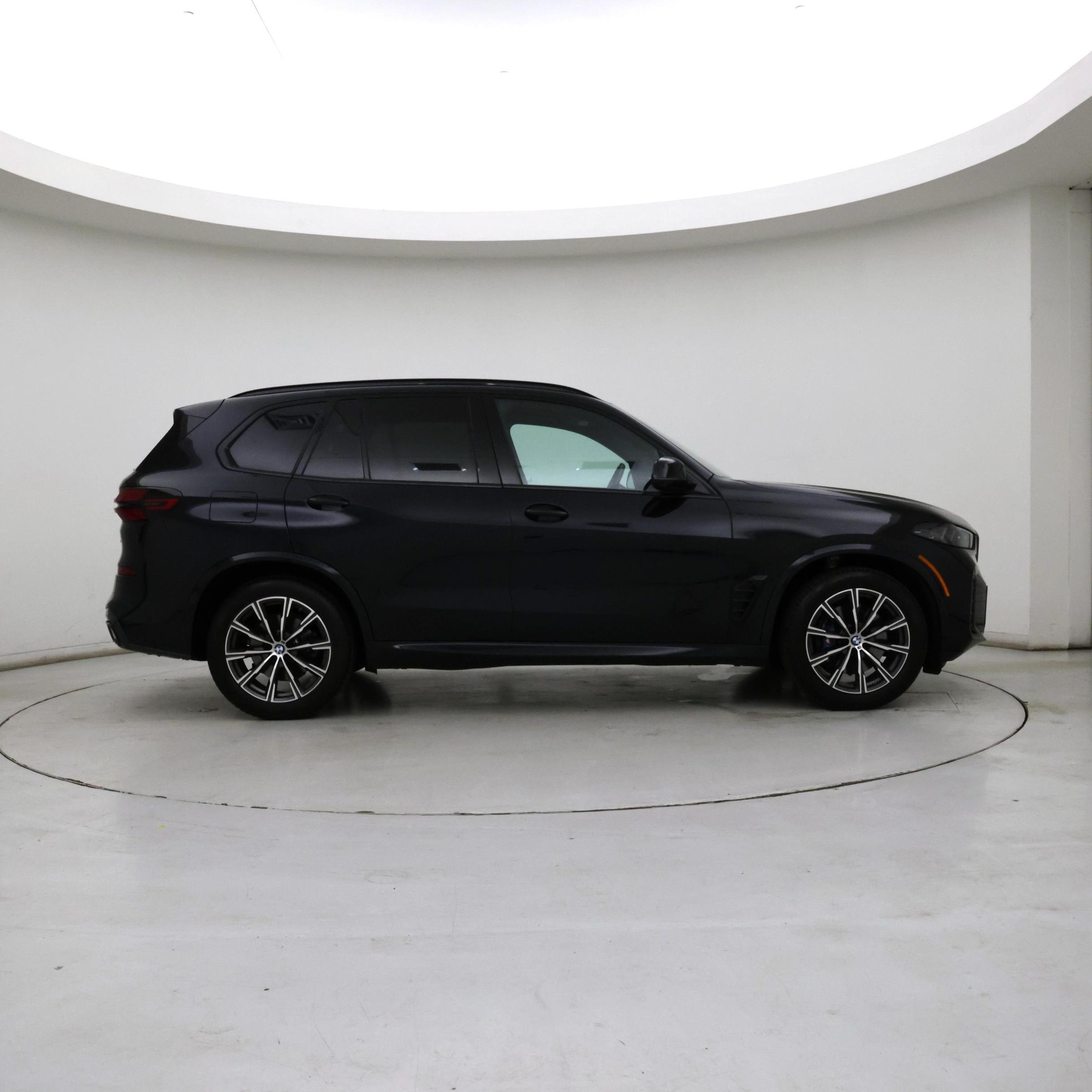 Thumbnail: 2024 BMW X5 - 7