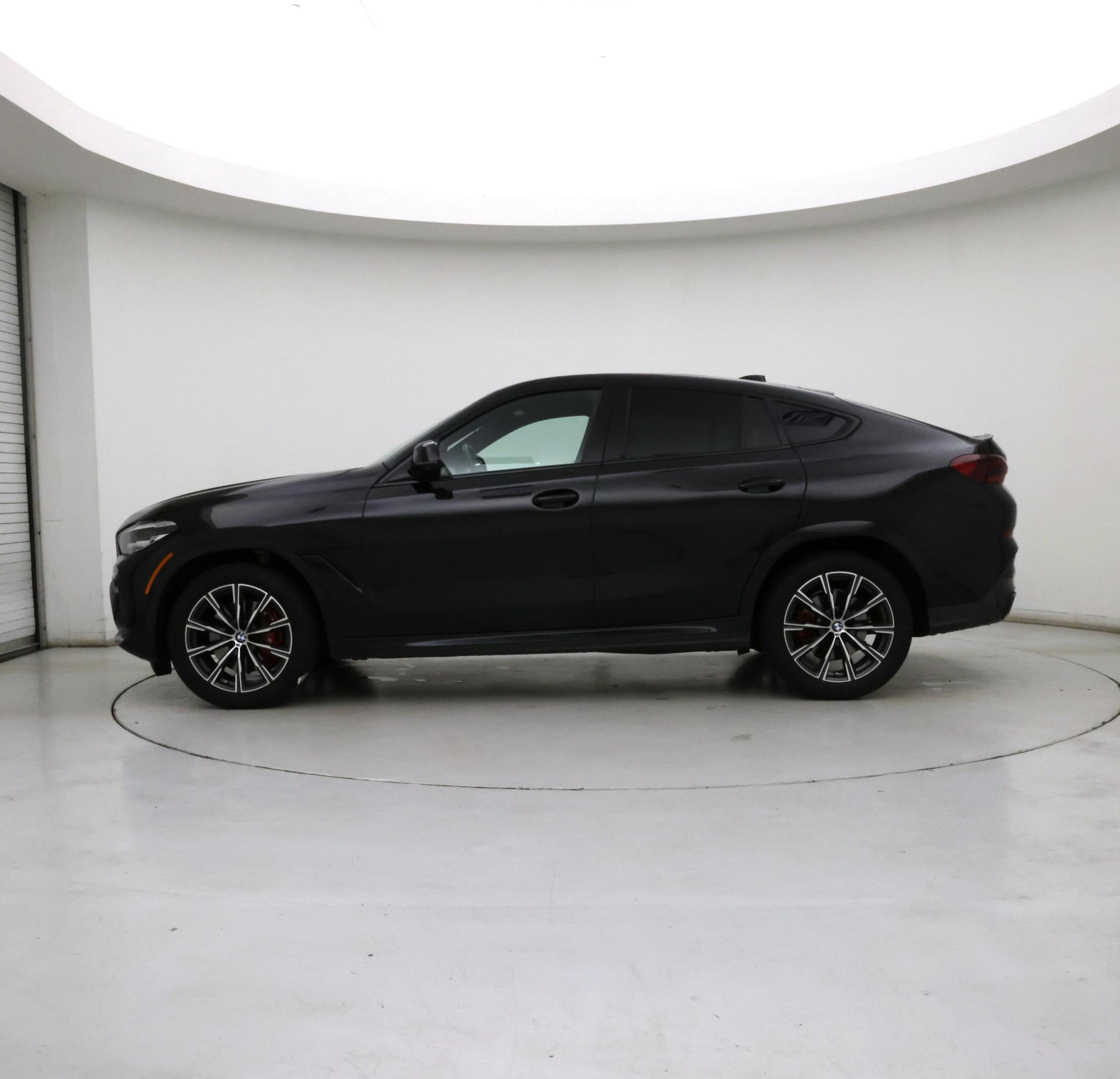 Thumbnail: 2022 BMW X6 - 3