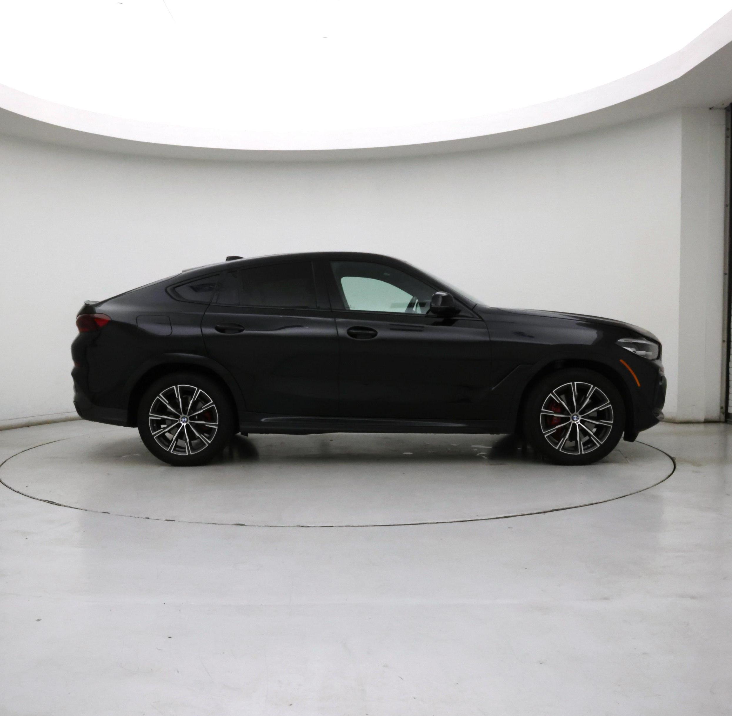 Thumbnail: 2022 BMW X6 - 7