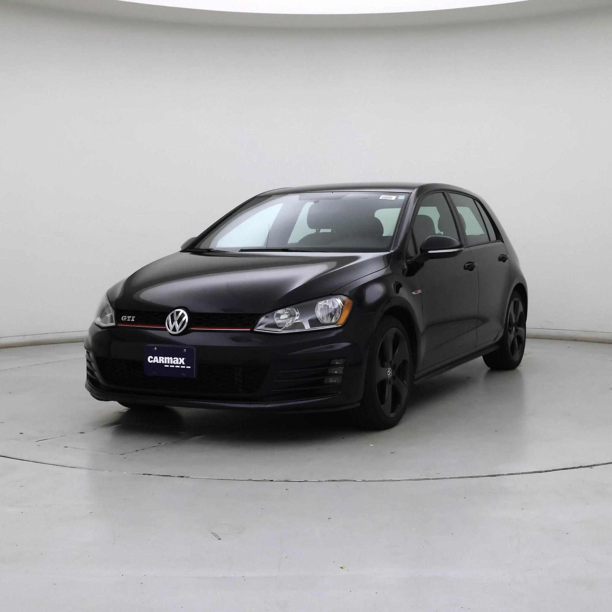 Thumbnail: 2016 Volkswagen Golf - 4