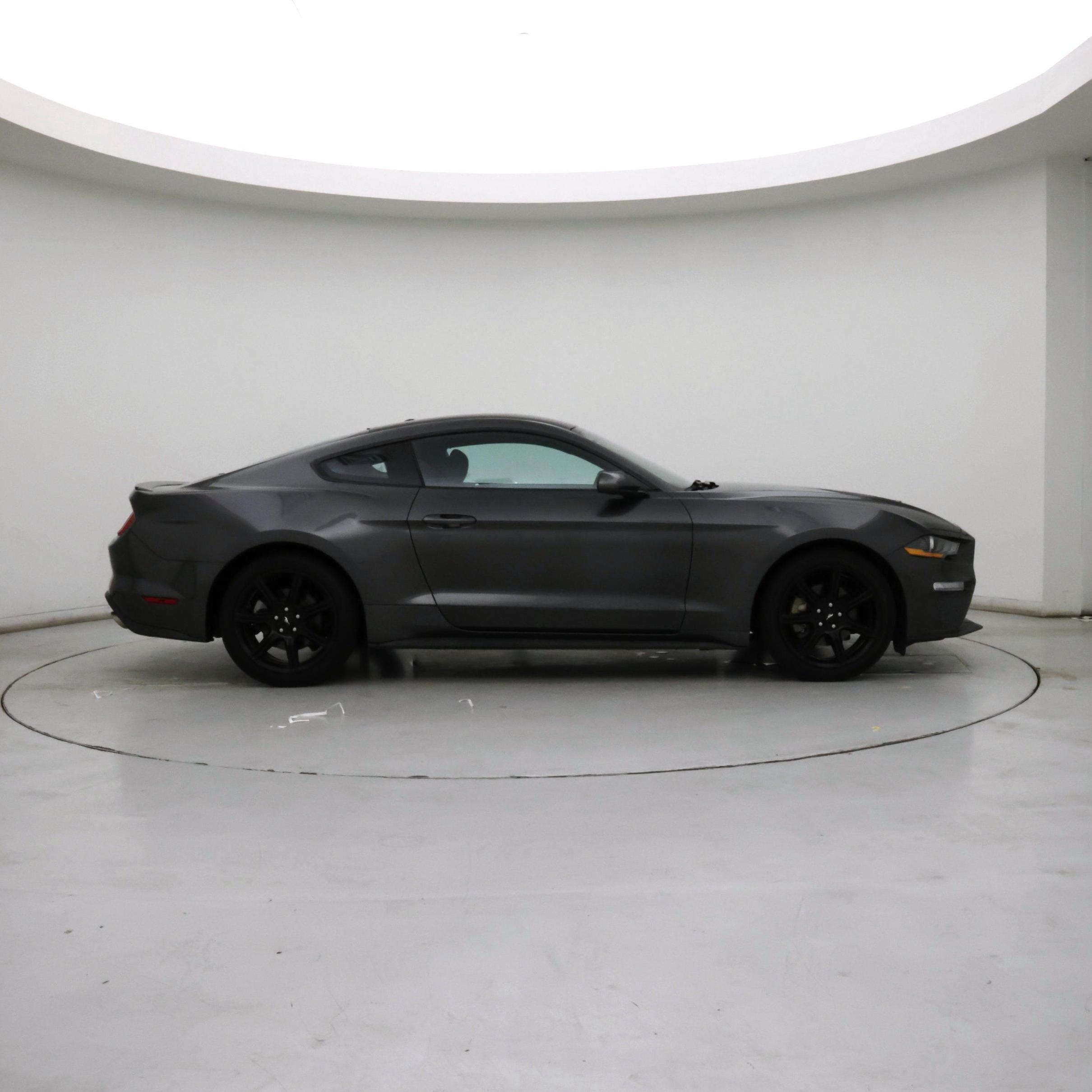 Thumbnail: 2018 Ford Mustang - 7