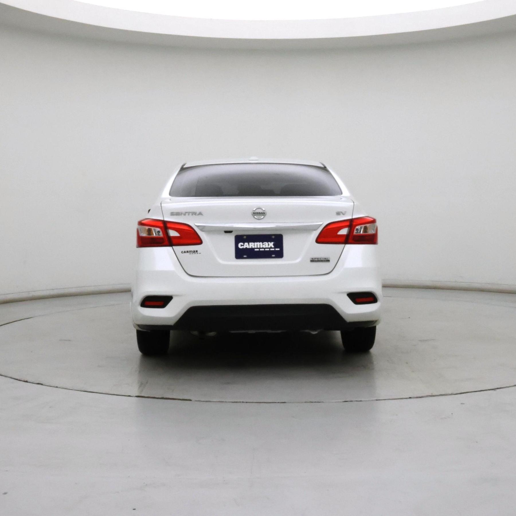 Thumbnail: 2019 Nissan Sentra - 6