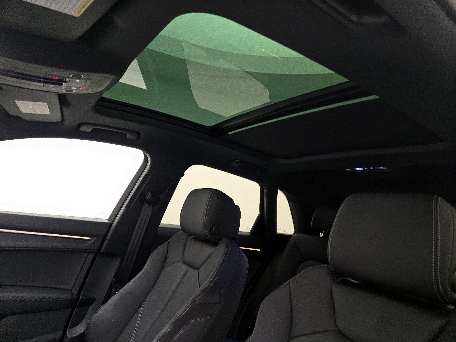 Thumbnail: 2022 Audi Q3 - 17