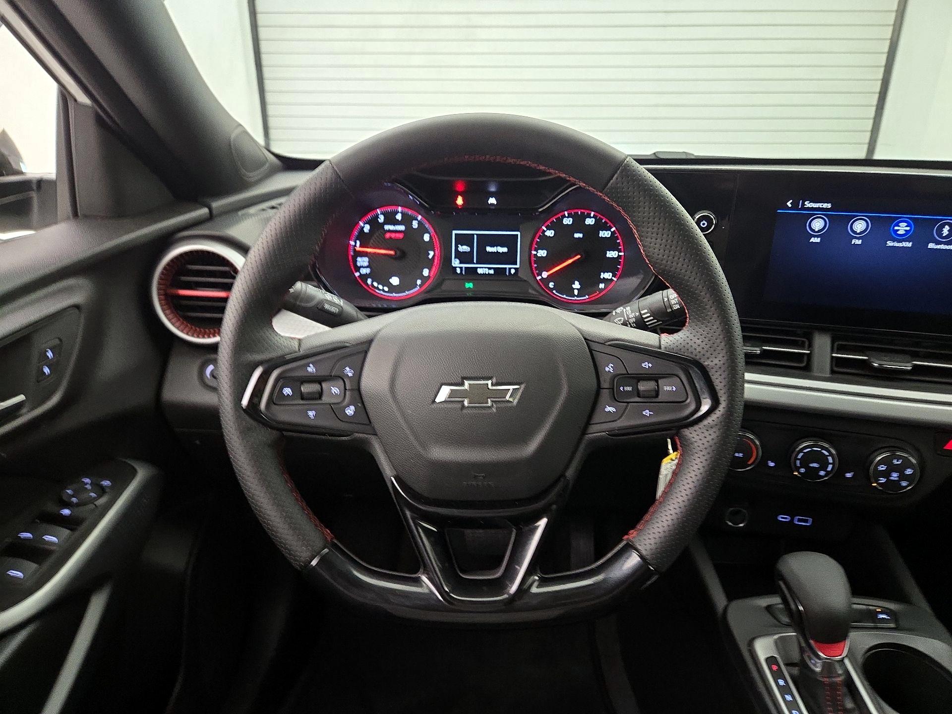 Thumbnail: 2025 Chevrolet Trax - 10