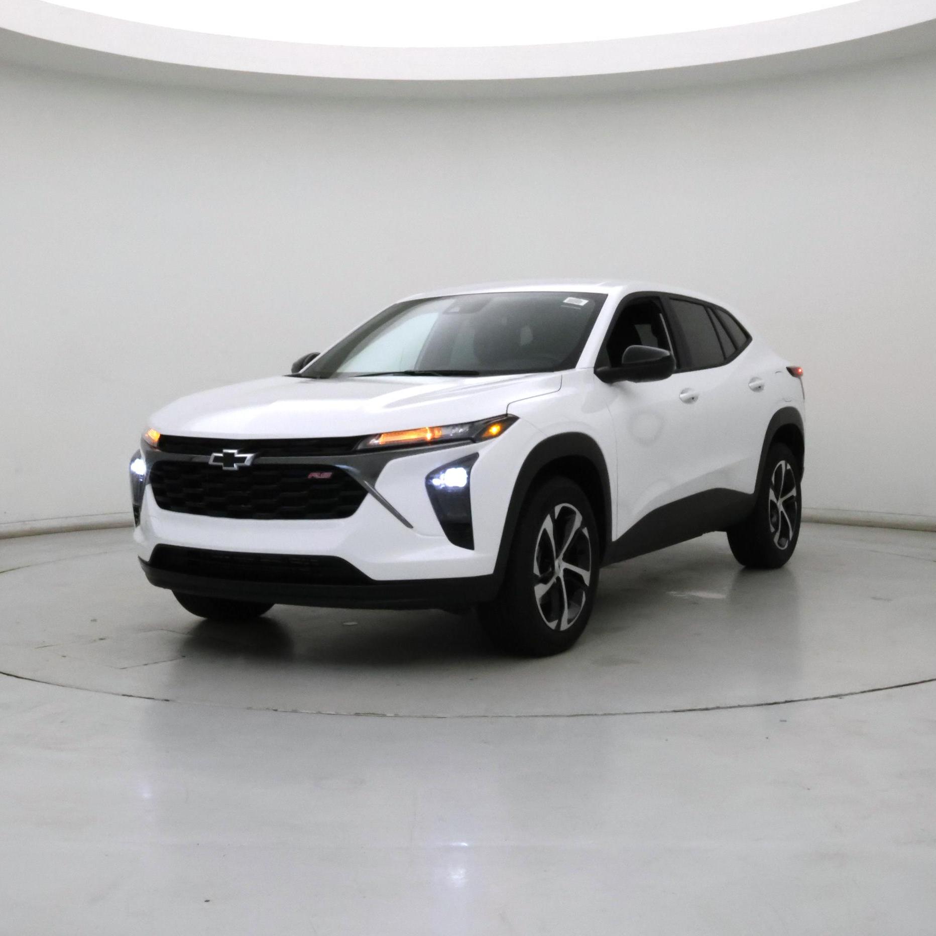 Thumbnail: 2025 Chevrolet Trax - 4