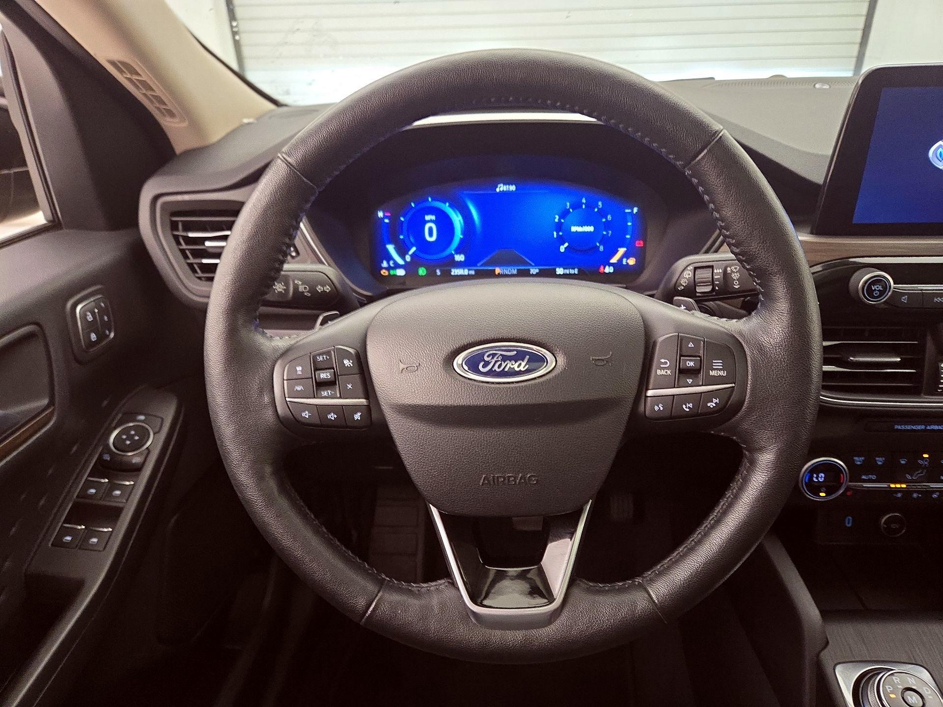 Thumbnail: 2020 Ford Escape - 10