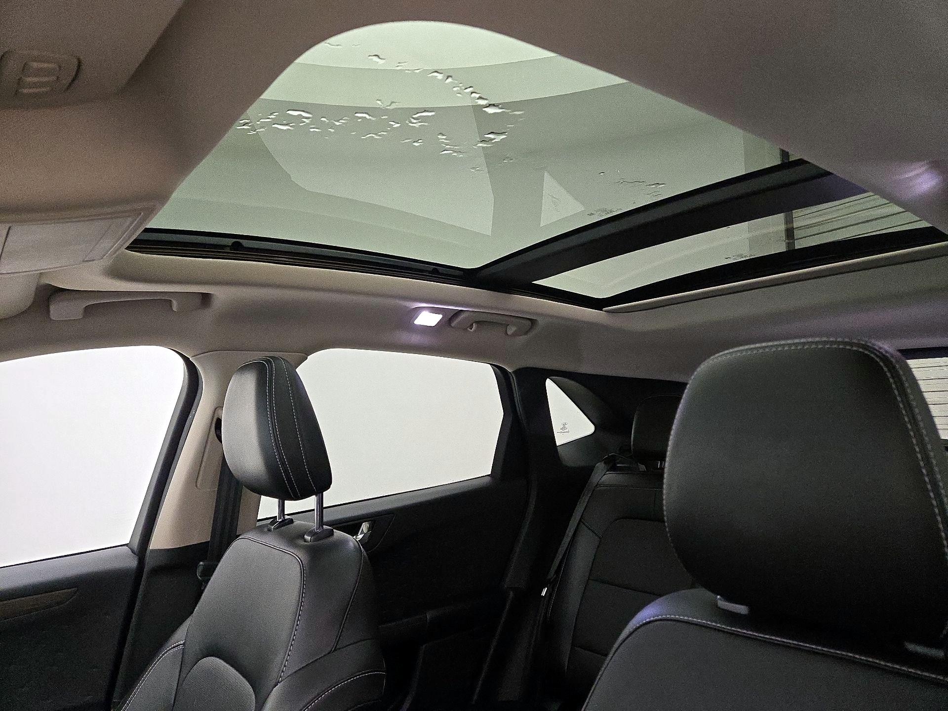 Thumbnail: 2020 Ford Escape - 20