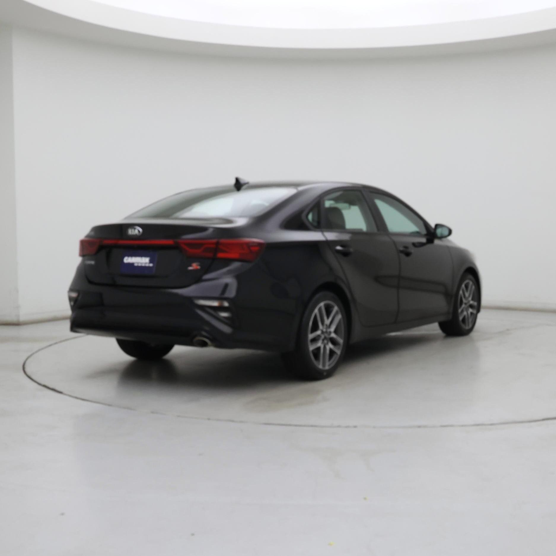 Thumbnail: 2019 Kia Forte - 8