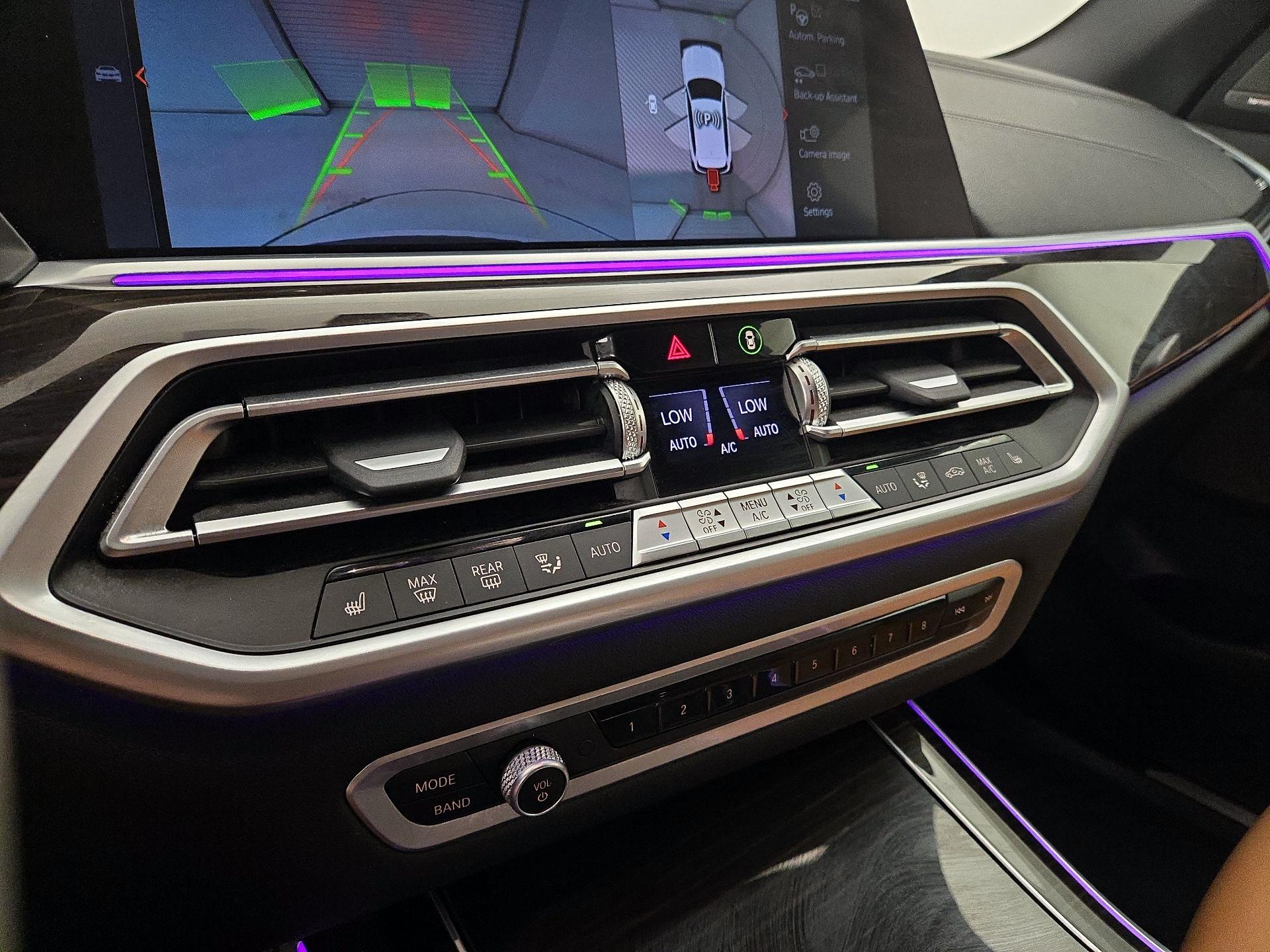 Thumbnail: 2021 BMW X5 - 17