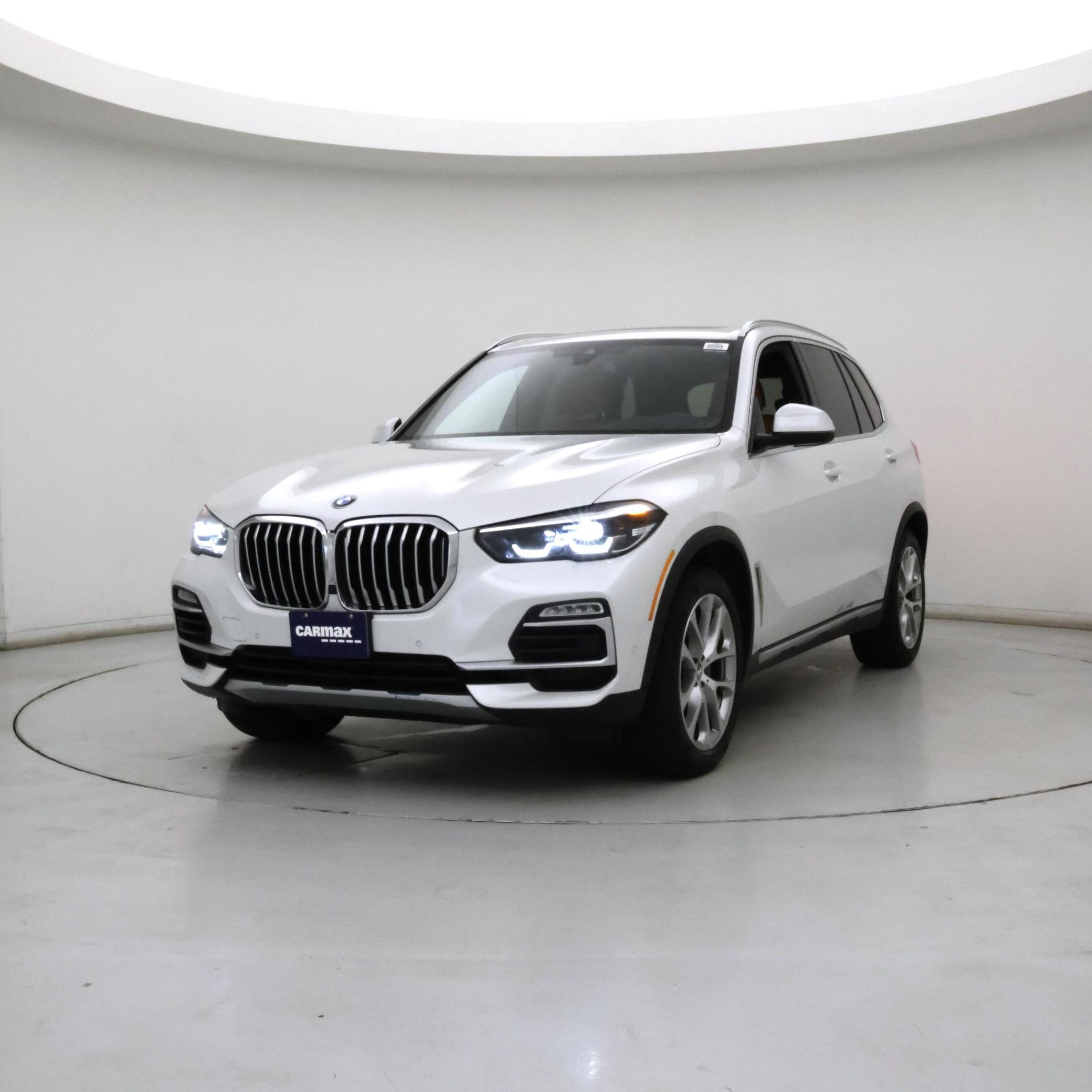 Thumbnail: 2021 BMW X5 - 4