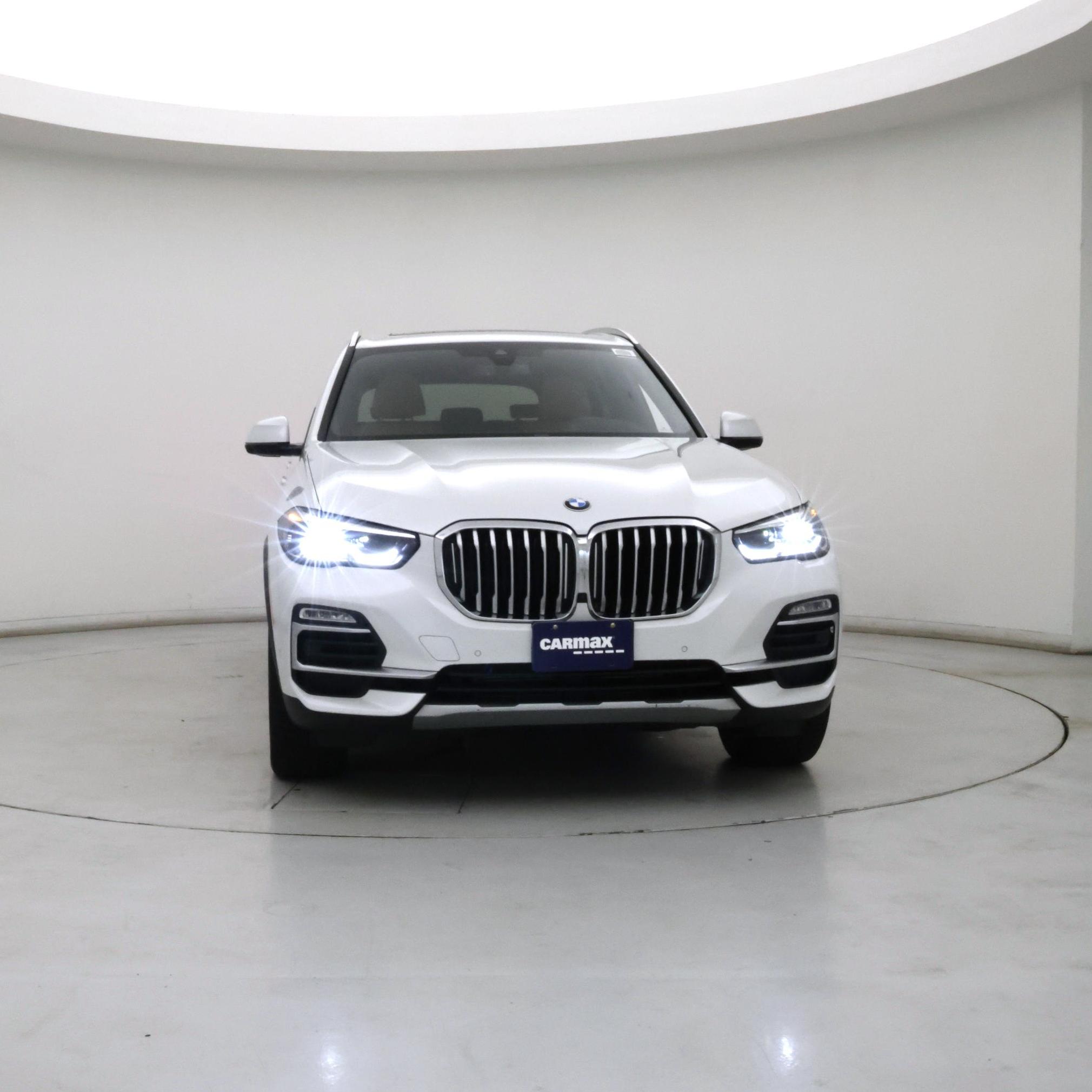 Thumbnail: 2021 BMW X5 - 5