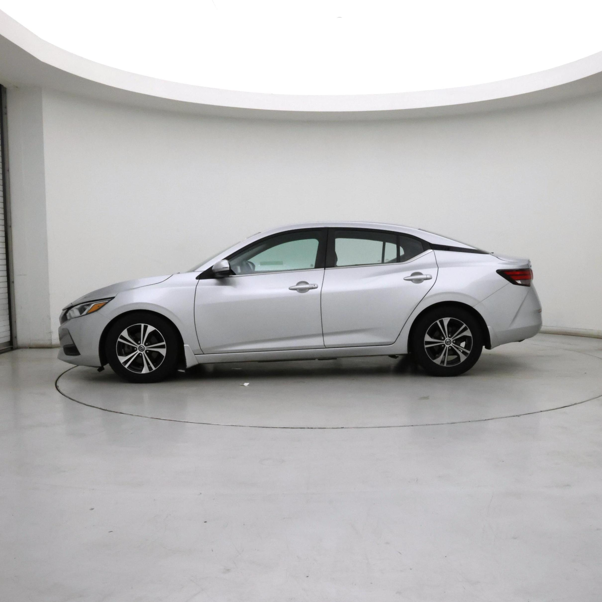 Thumbnail: 2020 Nissan Sentra - 3