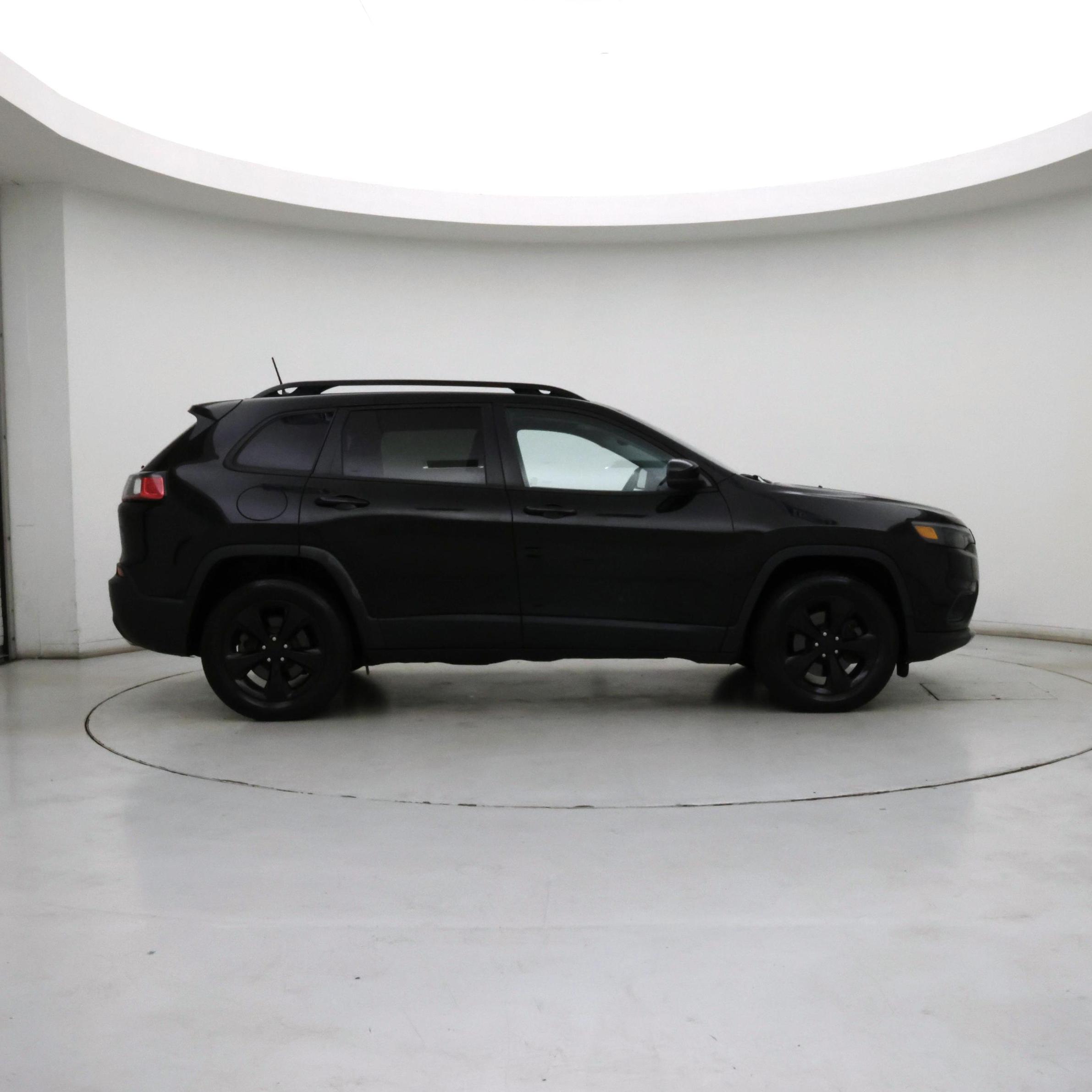 Thumbnail: 2020 Jeep Cherokee - 7