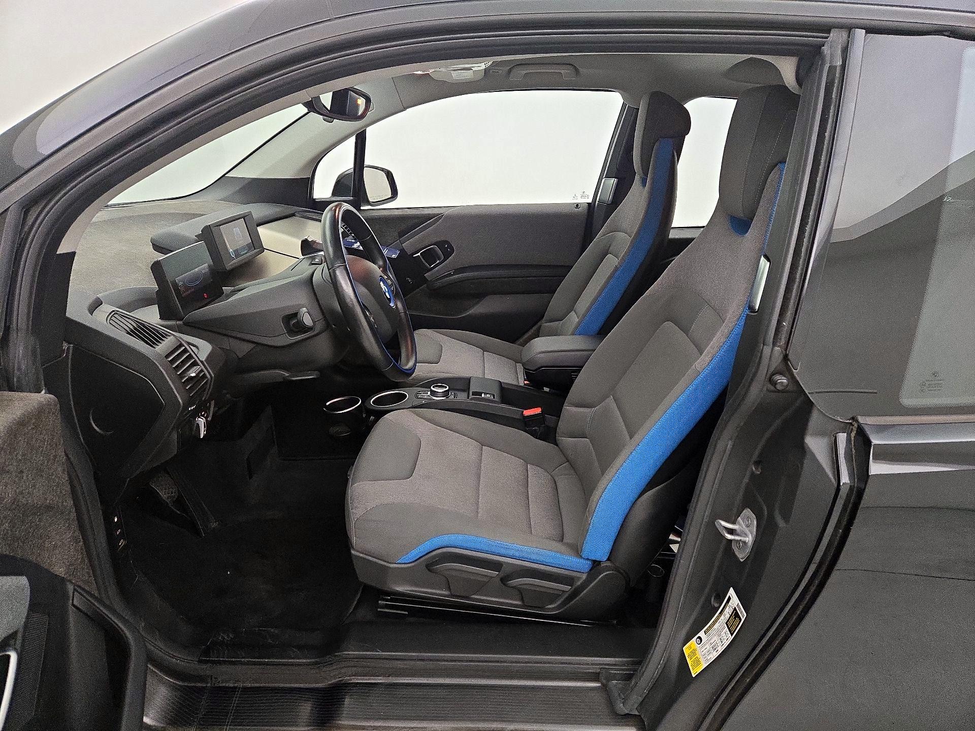 Thumbnail: 2017 BMW i3 - 11