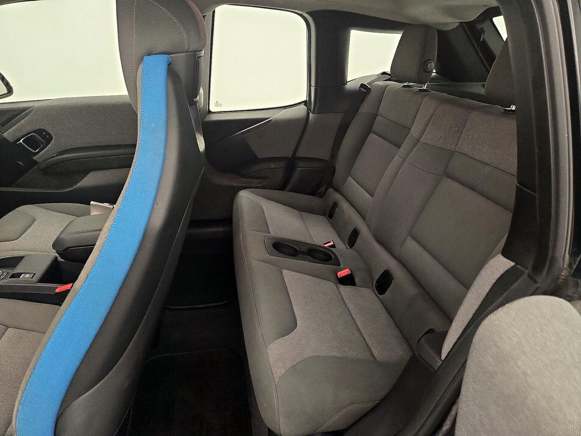 Thumbnail: 2017 BMW i3 - 17