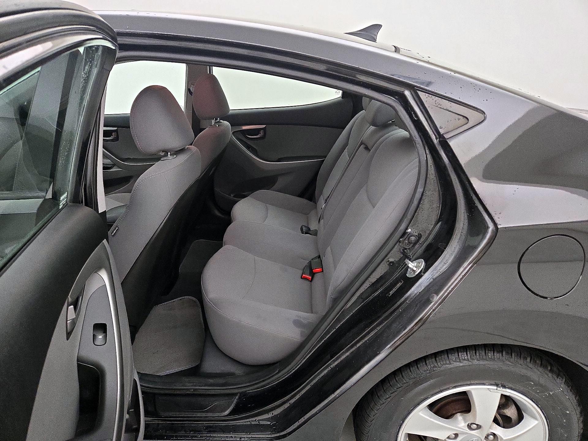 Thumbnail: 2014 Hyundai Elantra - 16
