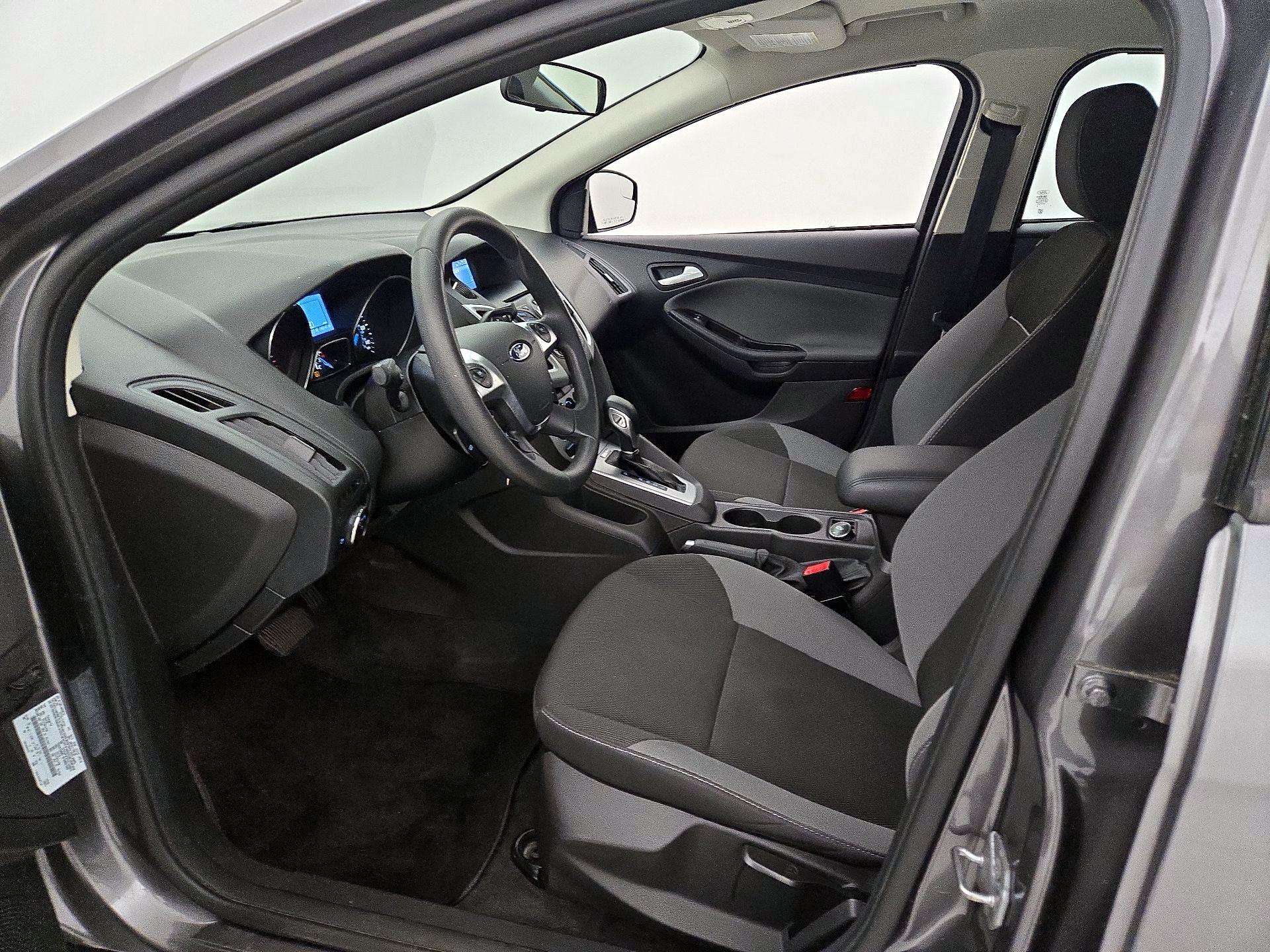 Thumbnail: 2013 Ford Focus - 11
