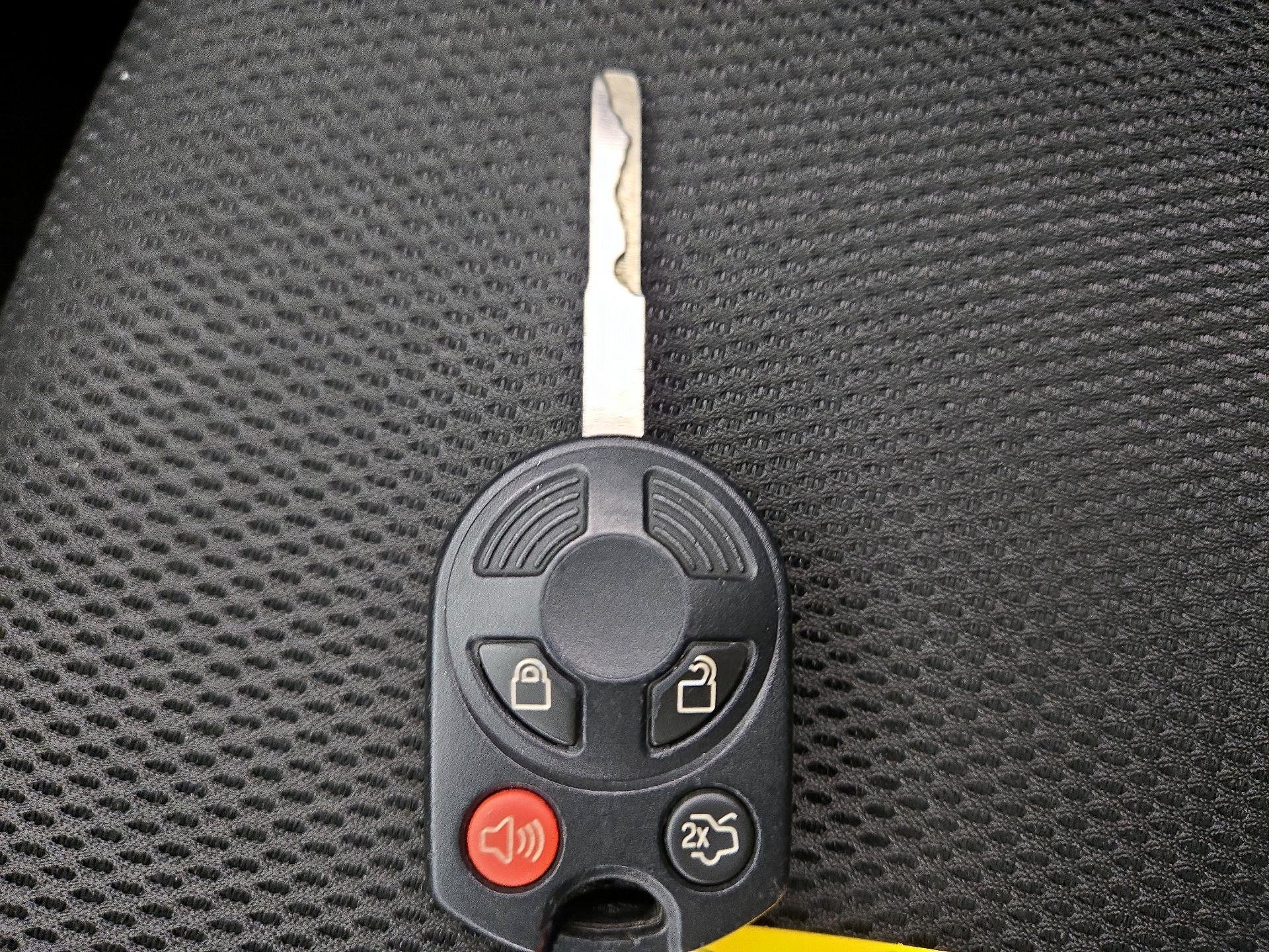 Thumbnail: 2013 Ford Focus - 20