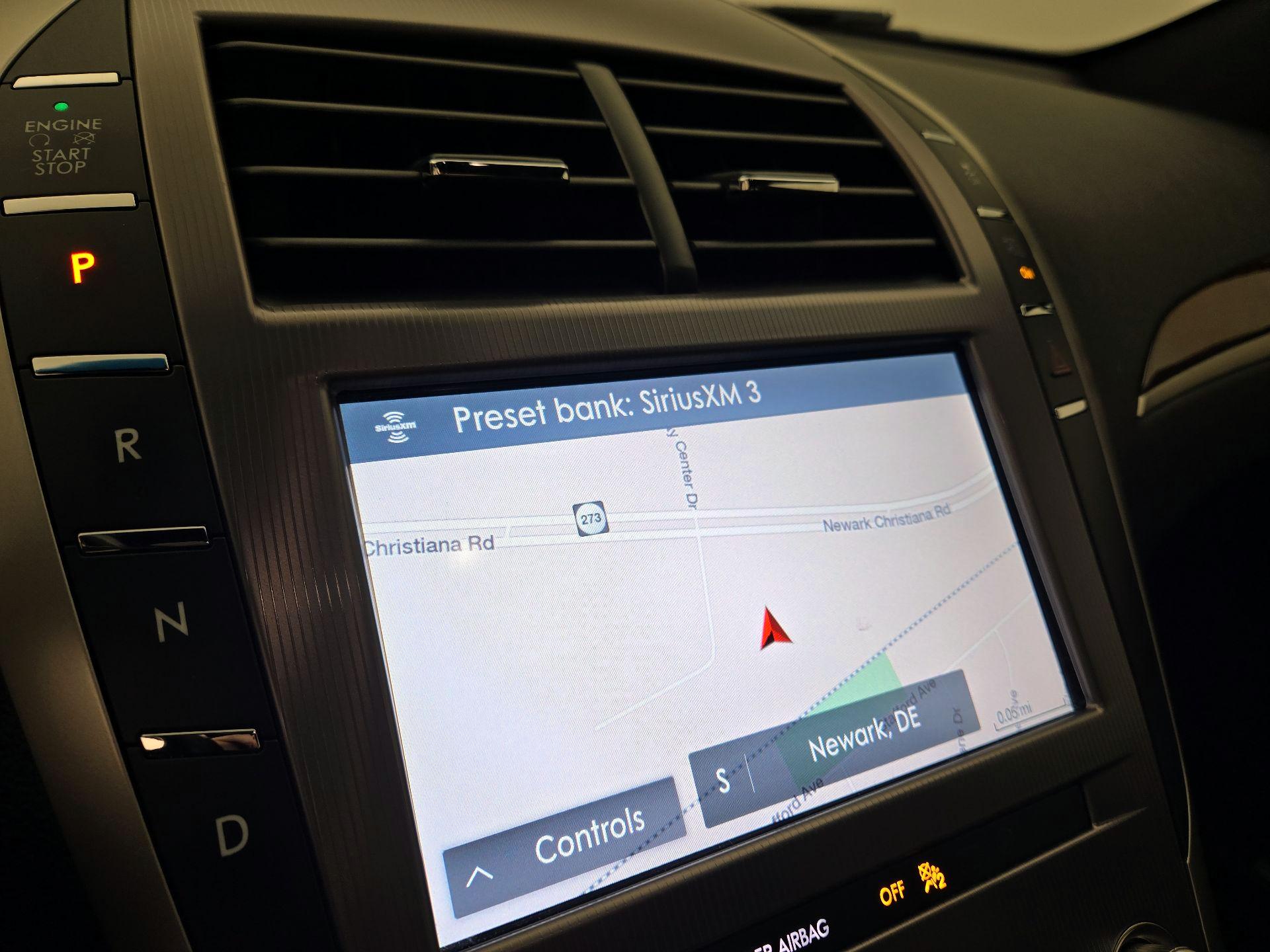 Thumbnail: 2019 Lincoln MKZ - 15