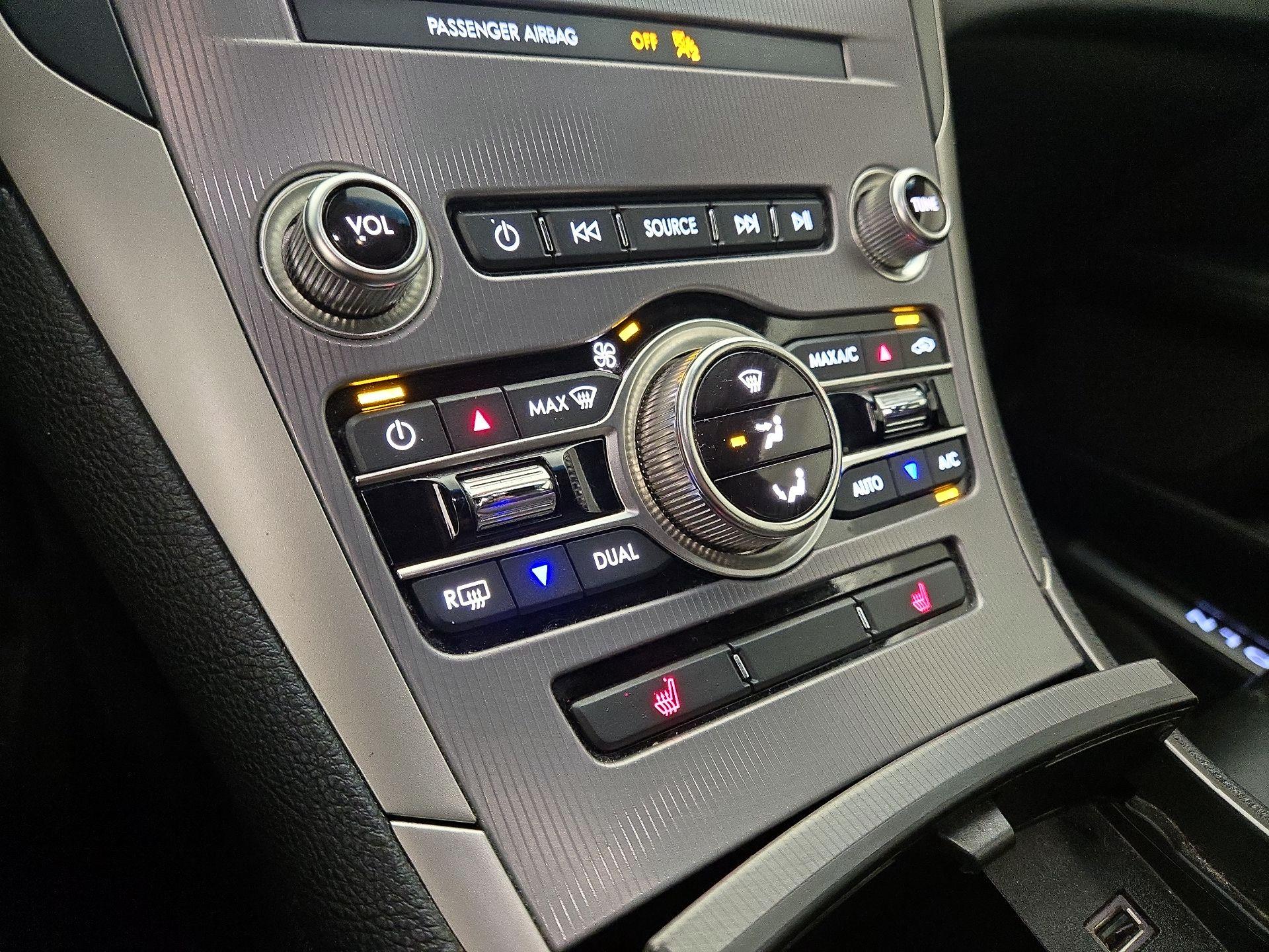 Thumbnail: 2019 Lincoln MKZ - 16