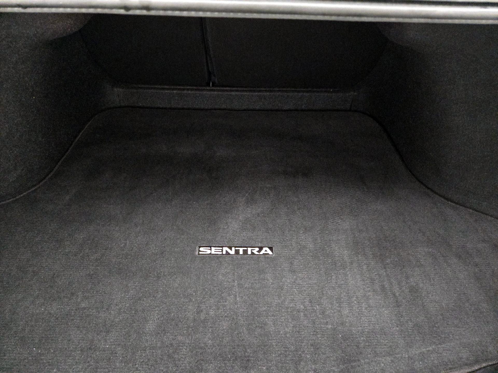 Thumbnail: 2022 Nissan Sentra - 20