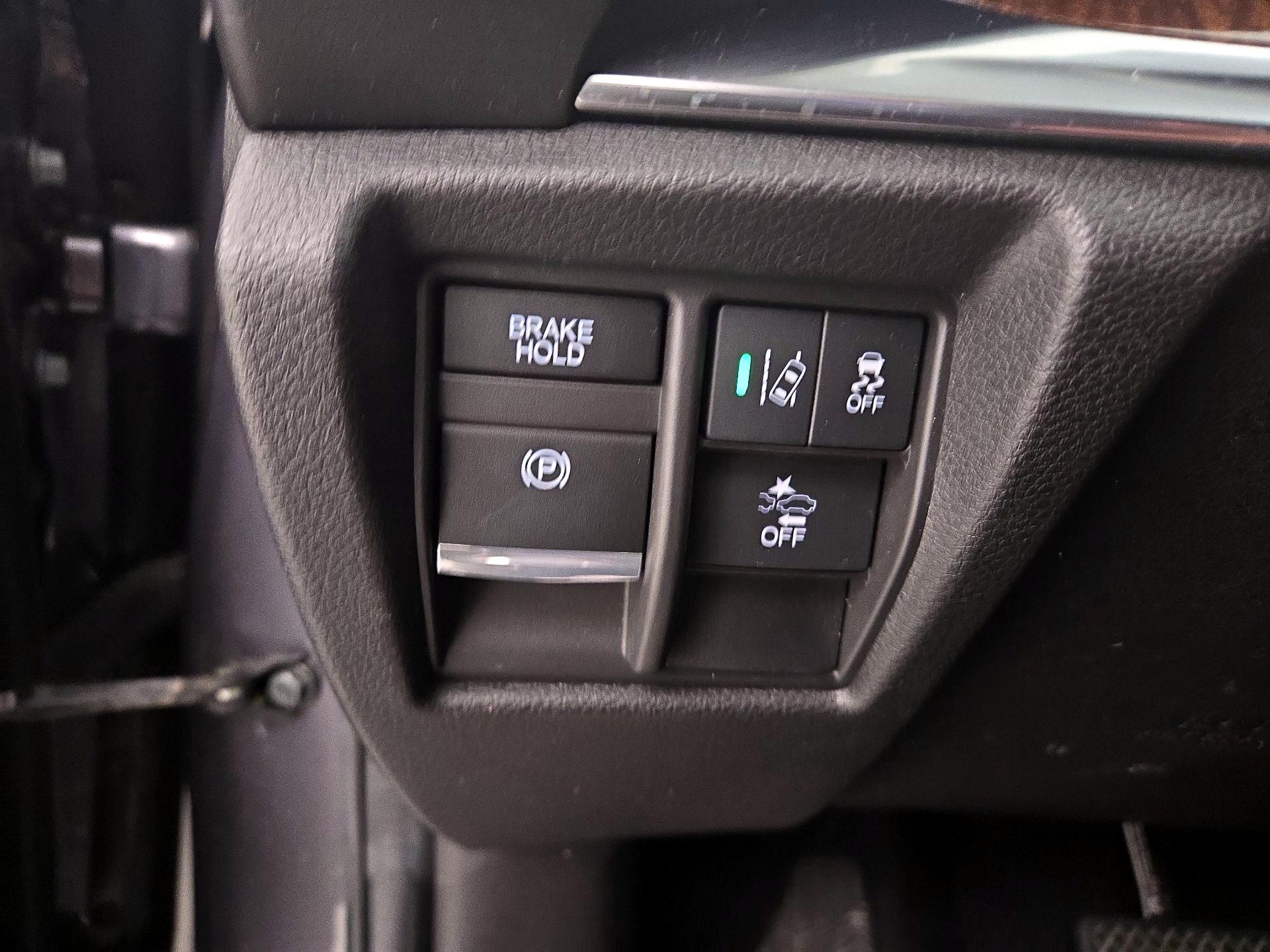 Thumbnail: 2019 Acura MDX - 13