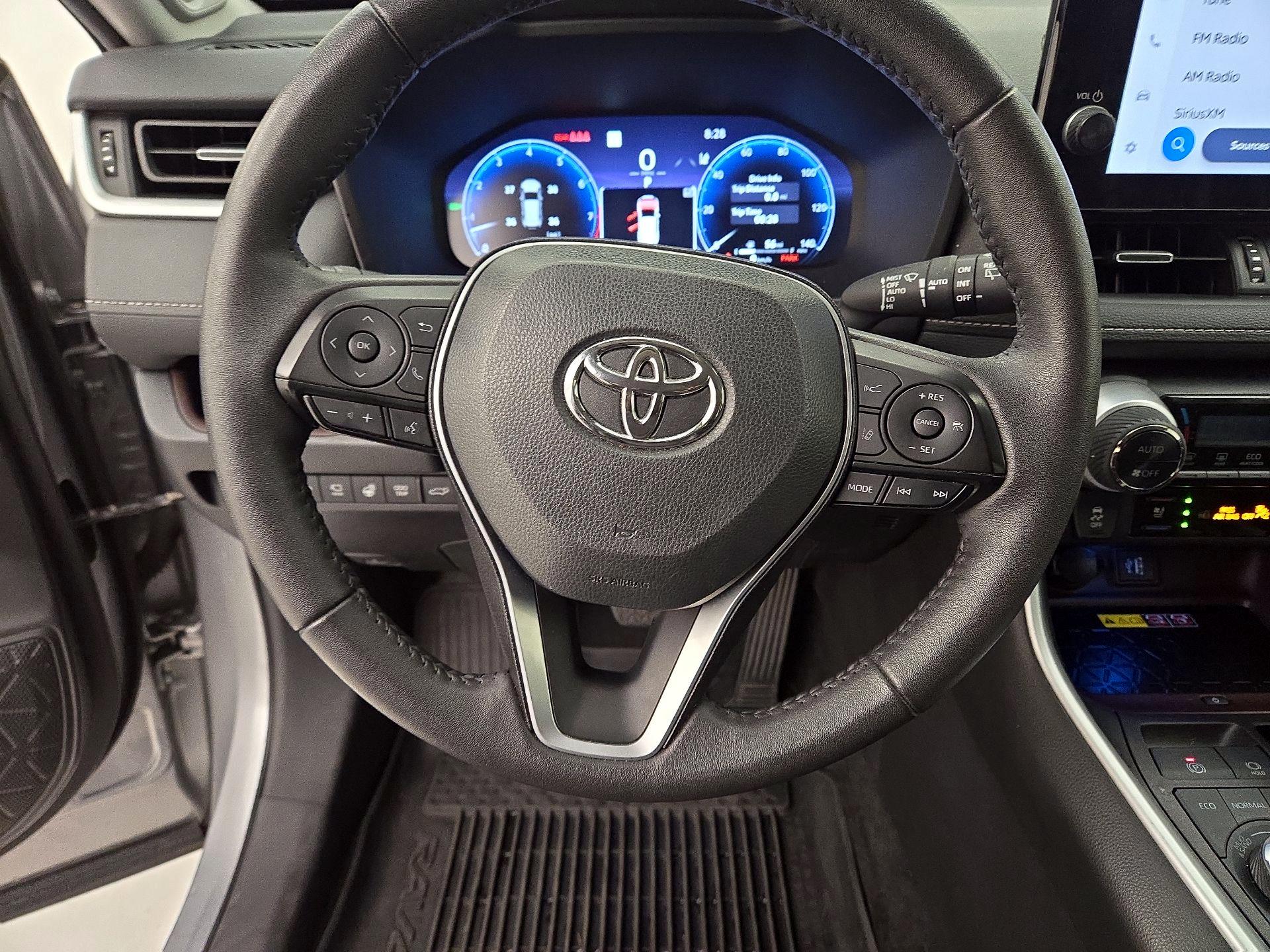 Thumbnail: 2023 Toyota RAV4 - 10