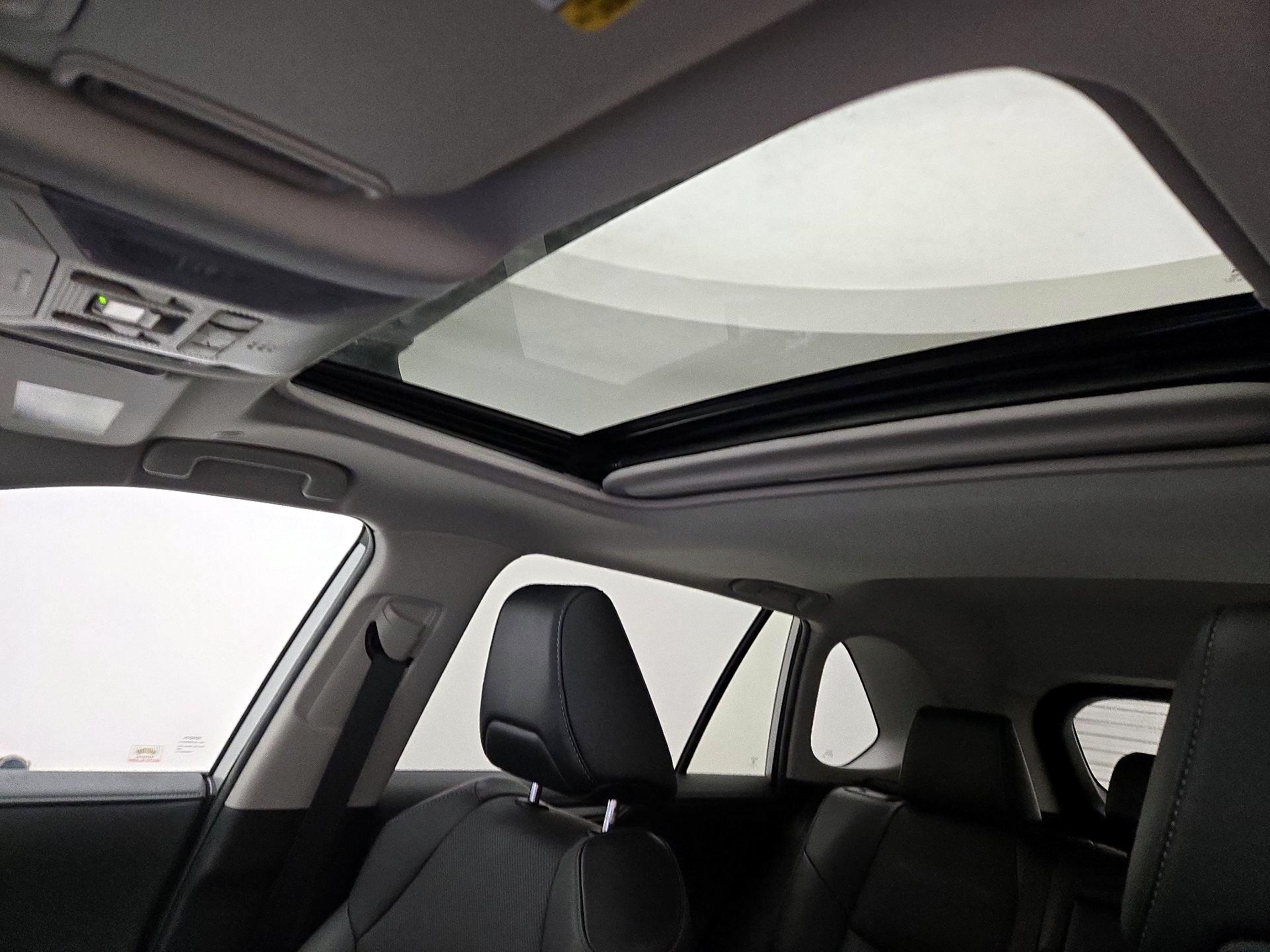 Thumbnail: 2023 Toyota RAV4 - 19