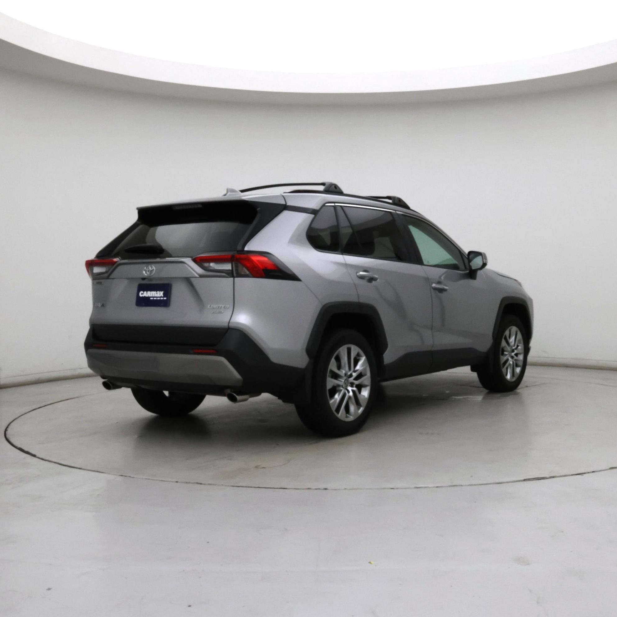 Thumbnail: 2023 Toyota RAV4 - 8