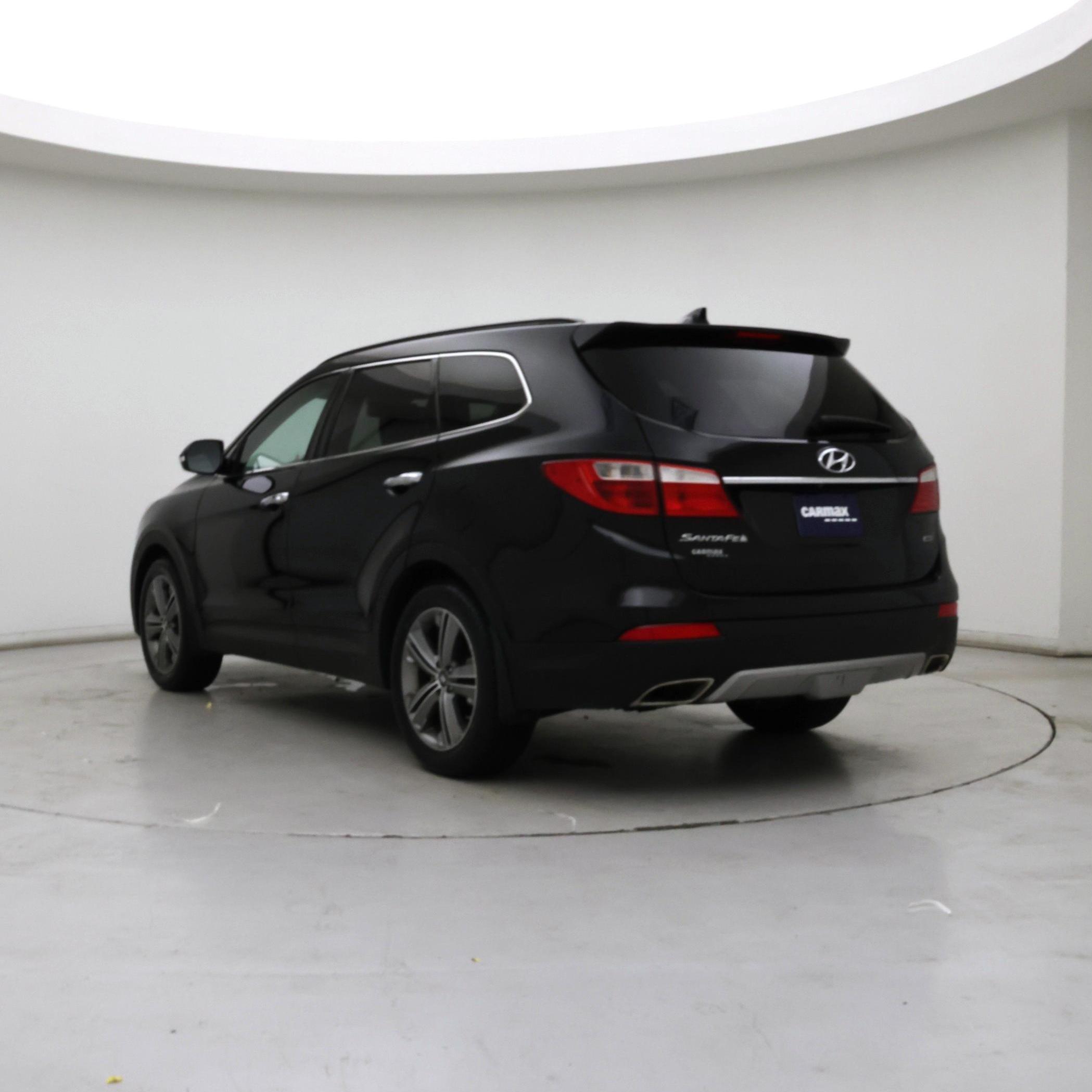 Thumbnail: 2015 Hyundai Santa Fe - 2