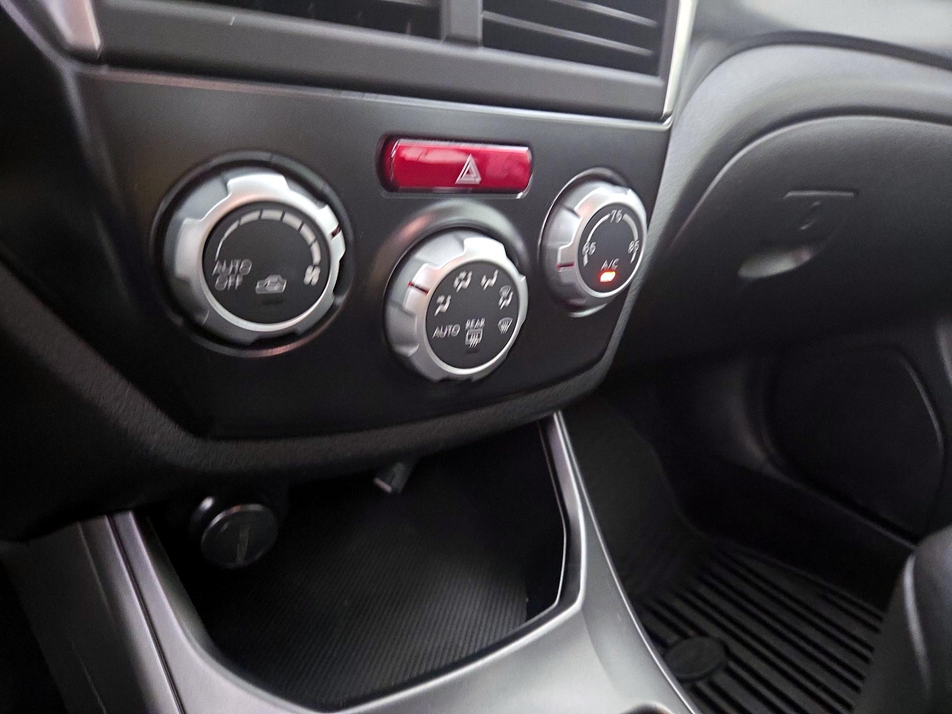 Thumbnail: 2014 Subaru Impreza - 15