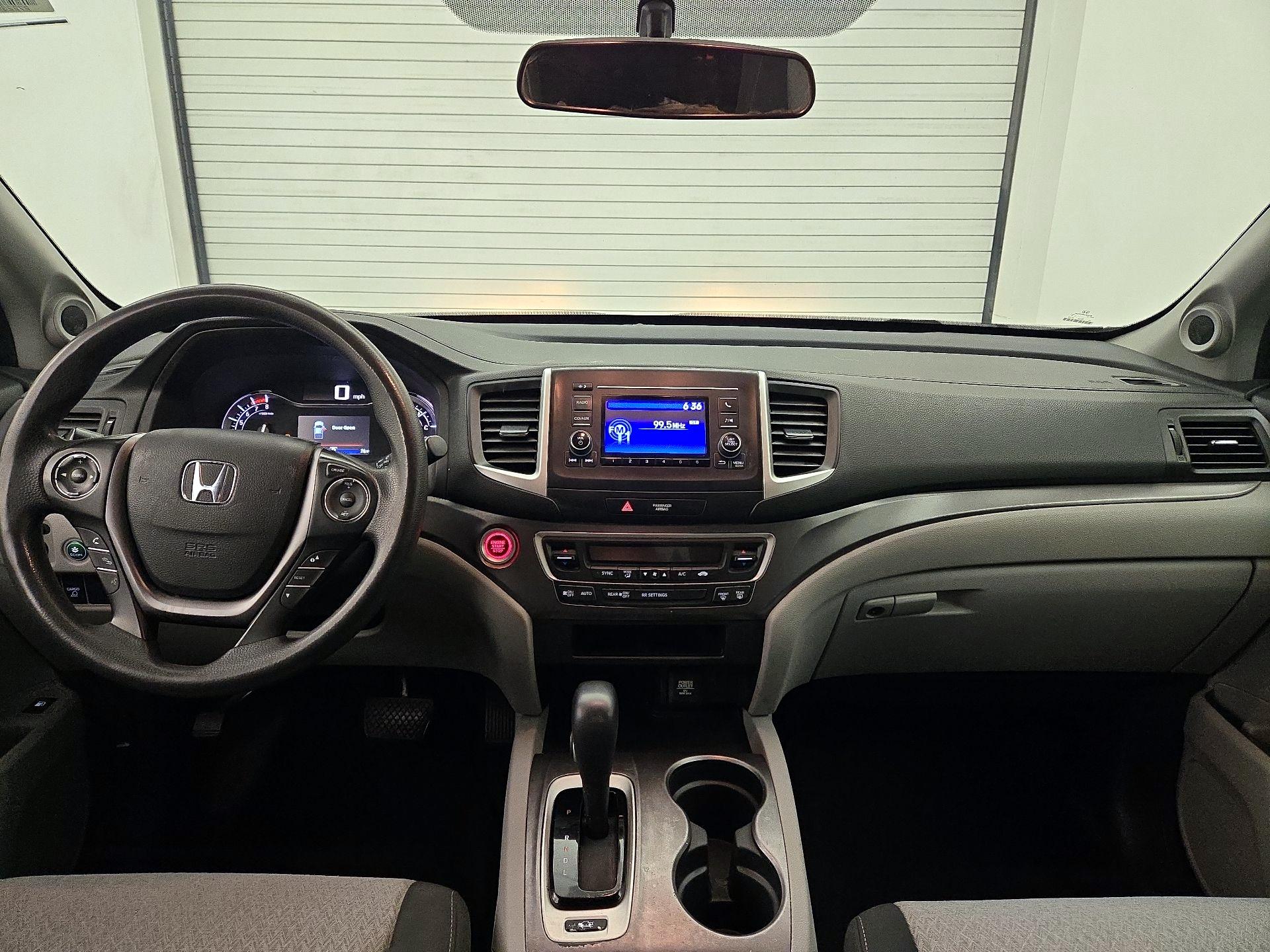 Thumbnail: 2017 Honda Ridgeline - 9