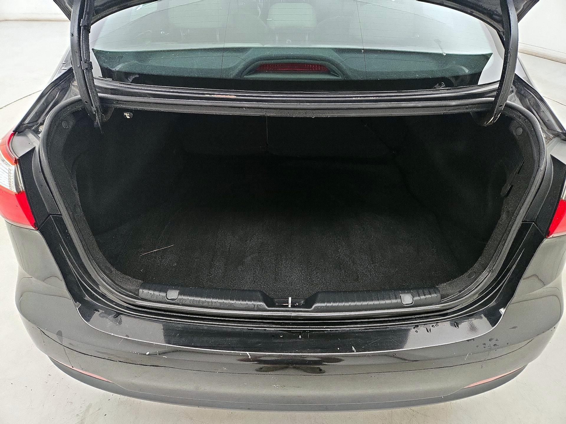 Thumbnail: 2015 Kia Forte - 19