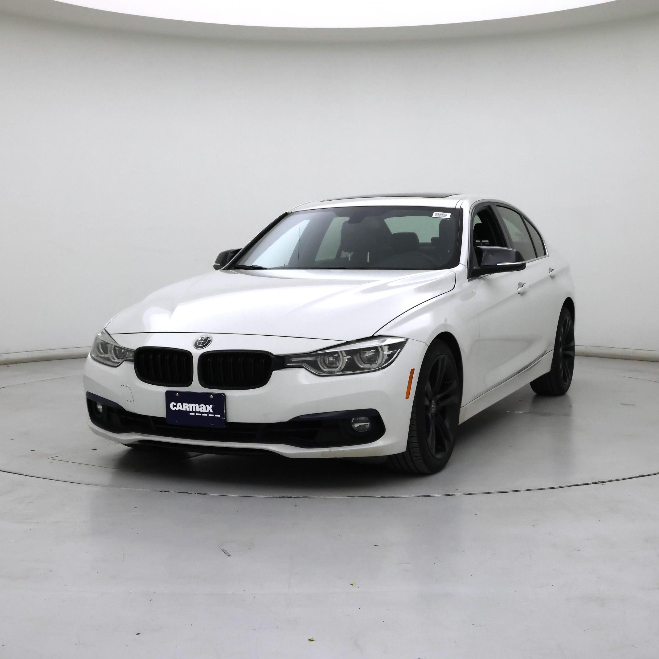 Thumbnail: 2018 BMW 3 Series - 4