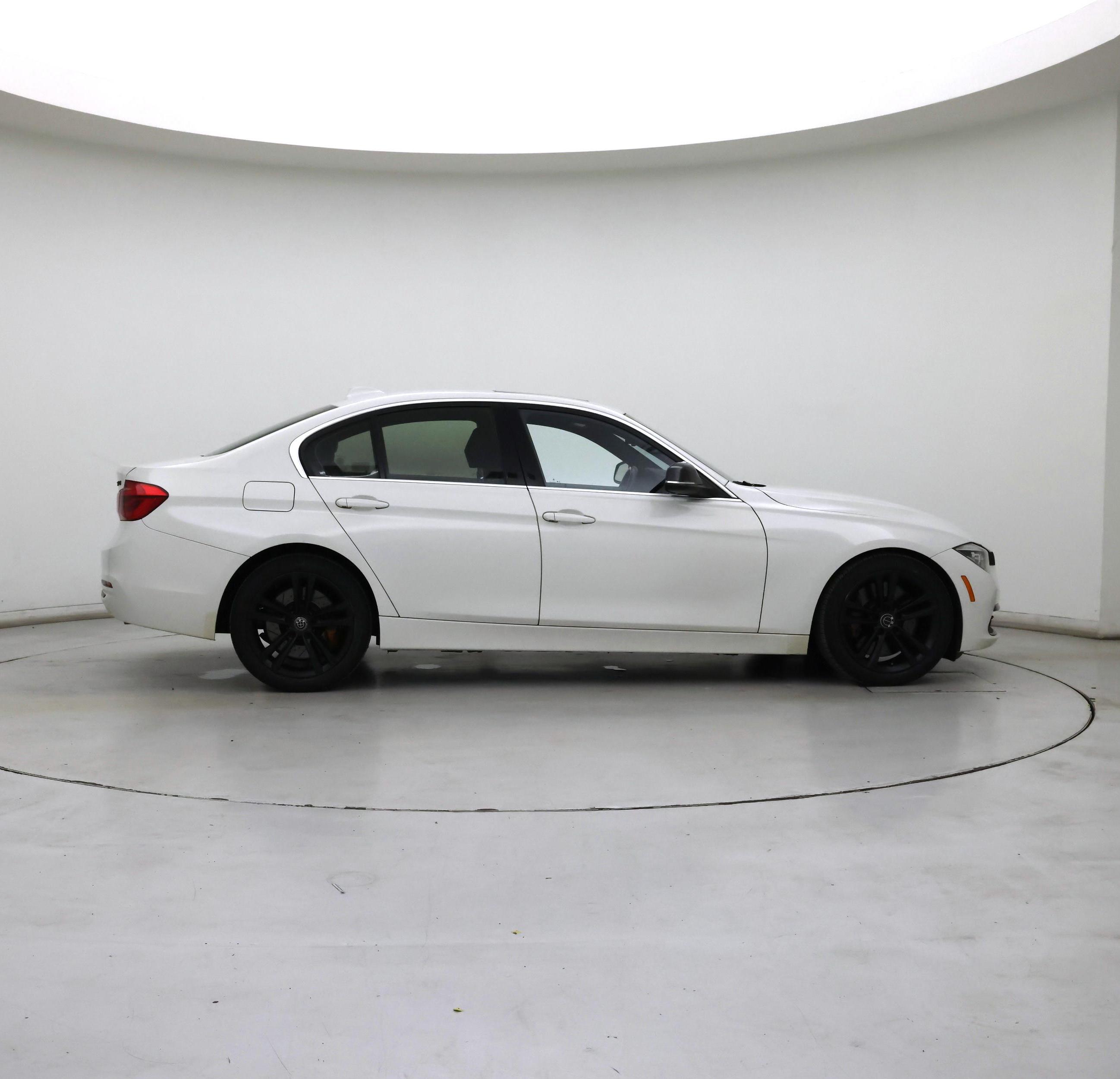Thumbnail: 2018 BMW 3 Series - 7