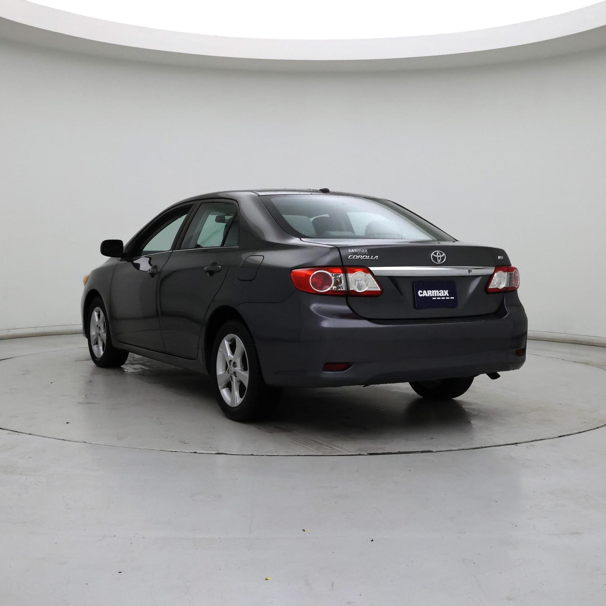 Thumbnail: 2013 Toyota Corolla - 2
