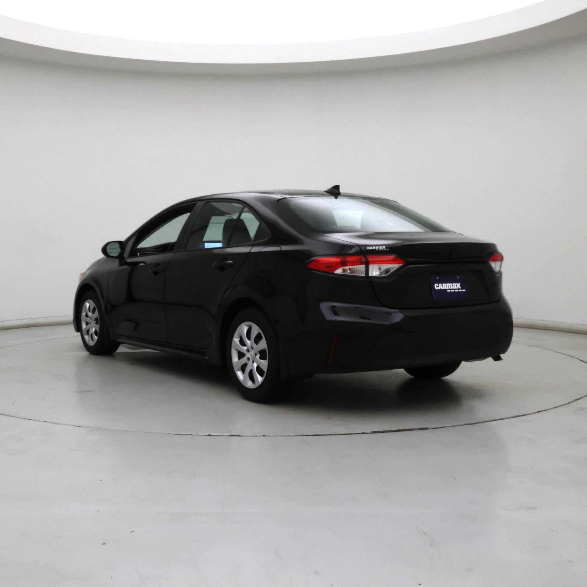 Thumbnail: 2025 Toyota Corolla - 2