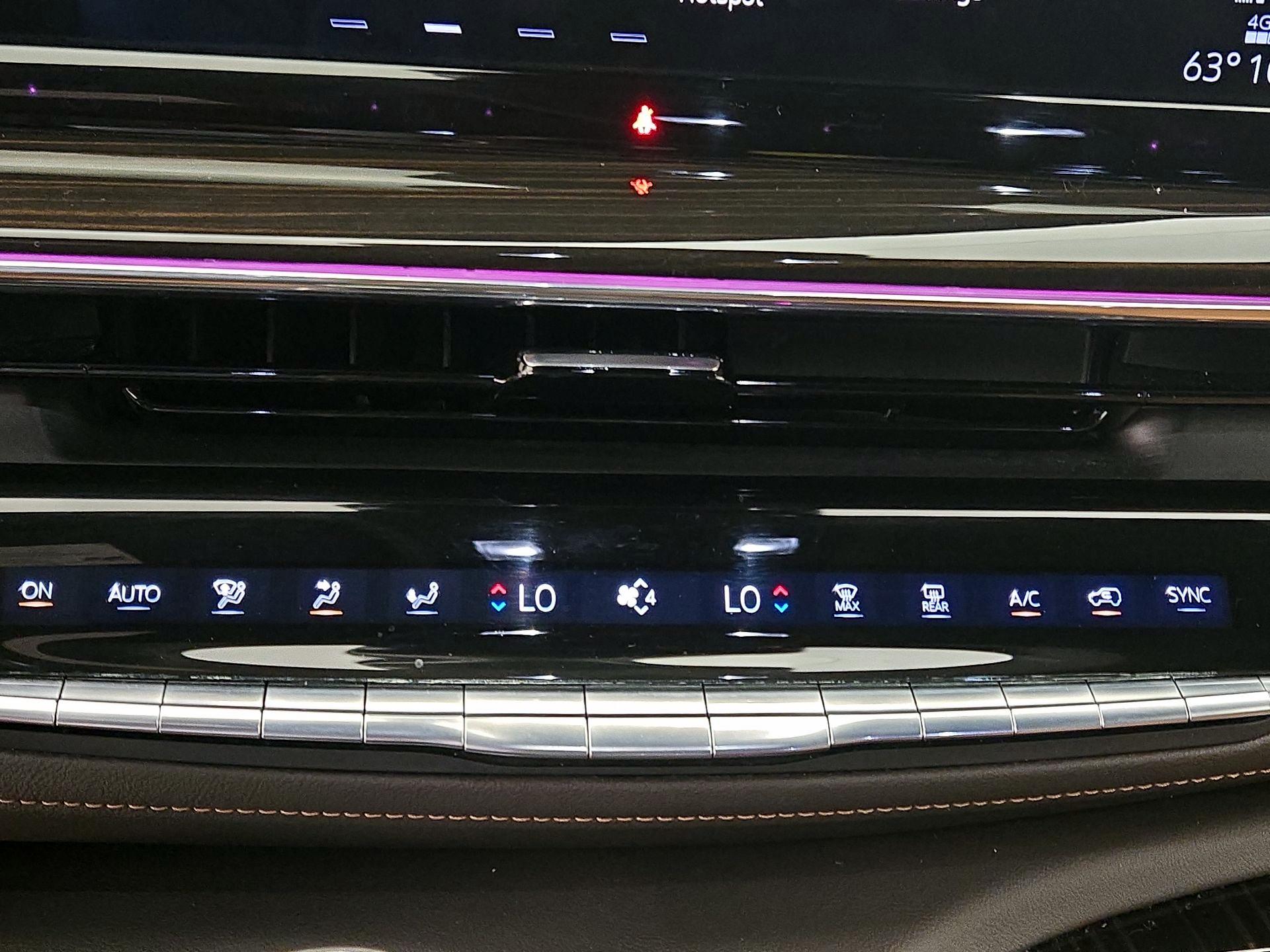 Thumbnail: 2023 Cadillac Escalade - 17