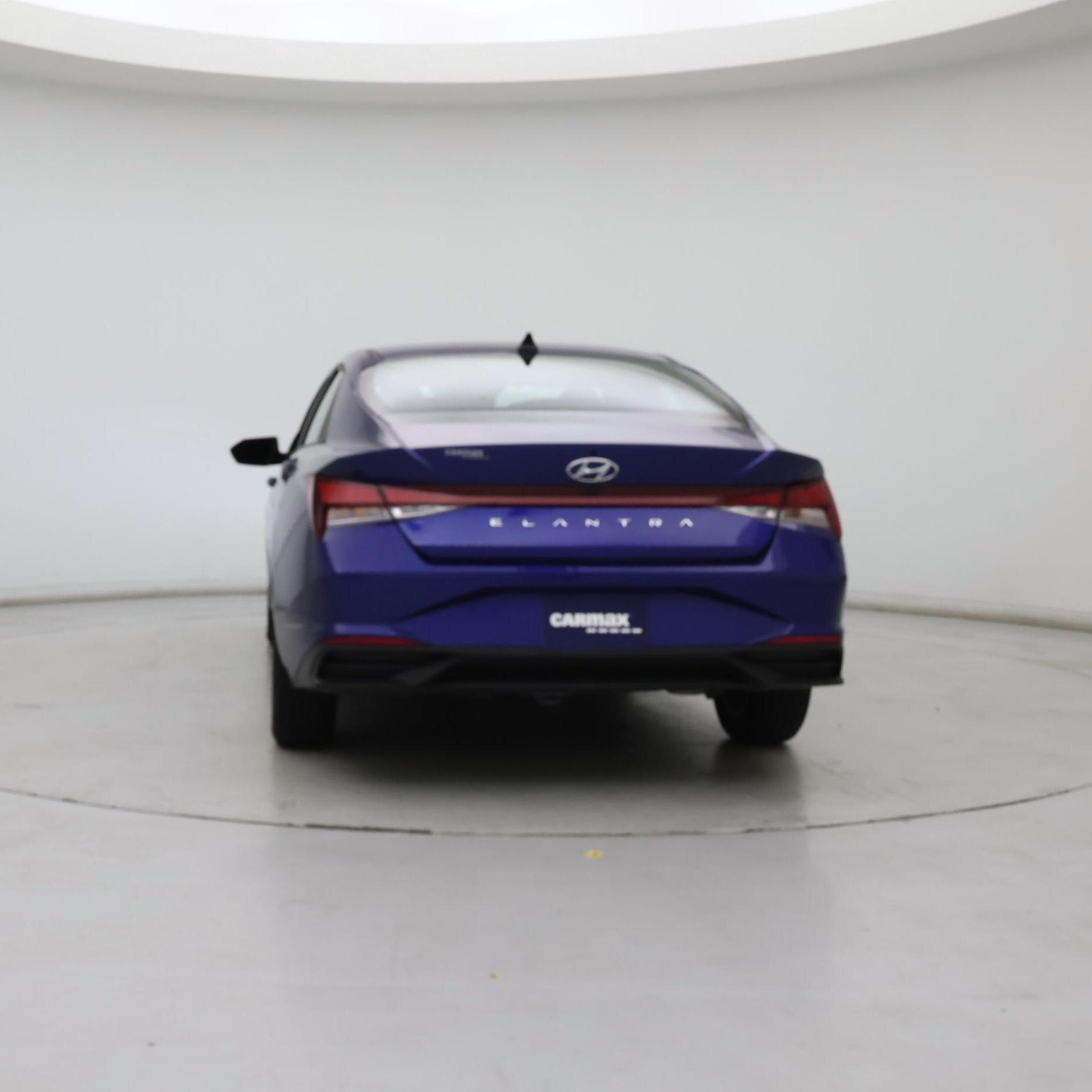 Thumbnail: 2023 Hyundai Elantra - 6