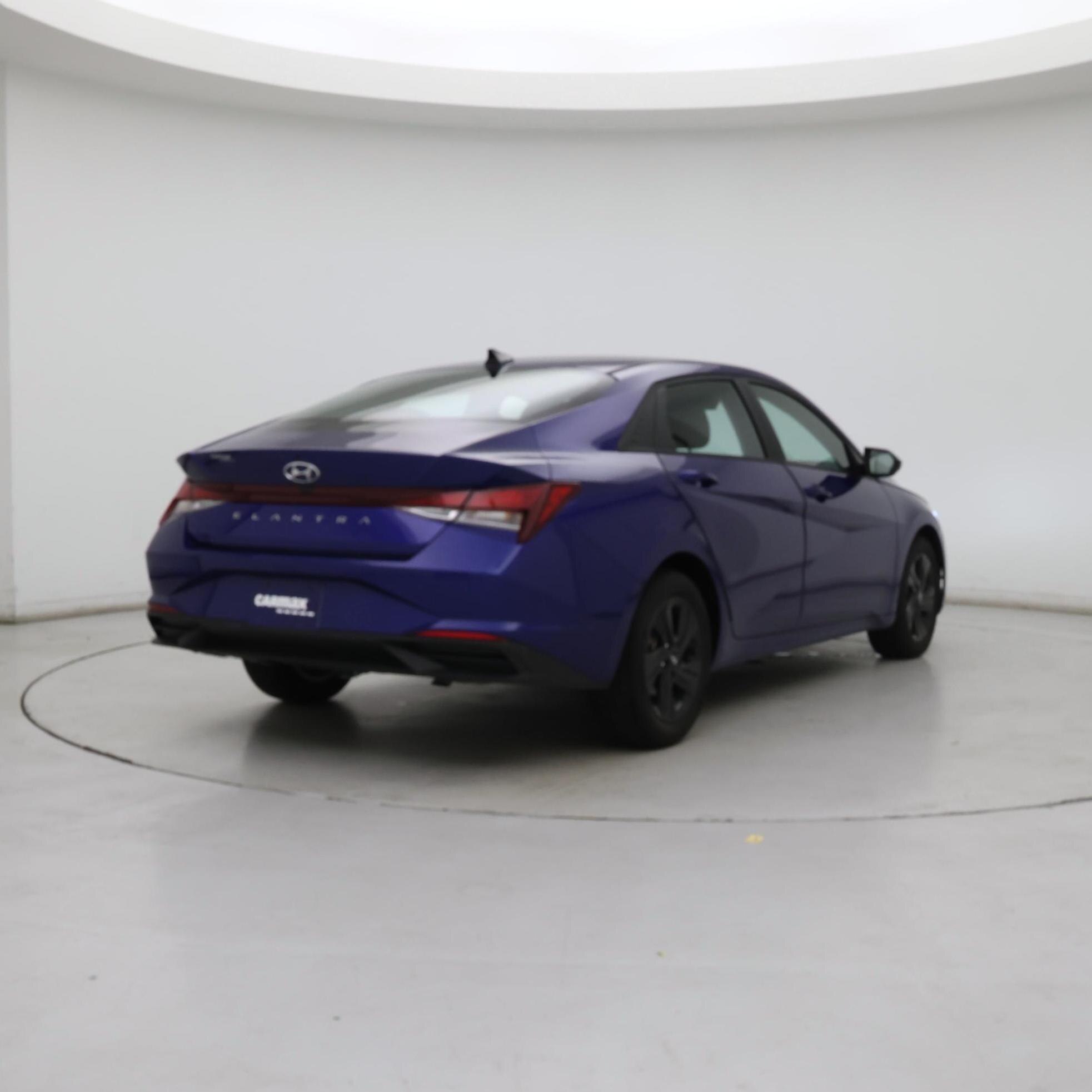 Thumbnail: 2023 Hyundai Elantra - 8